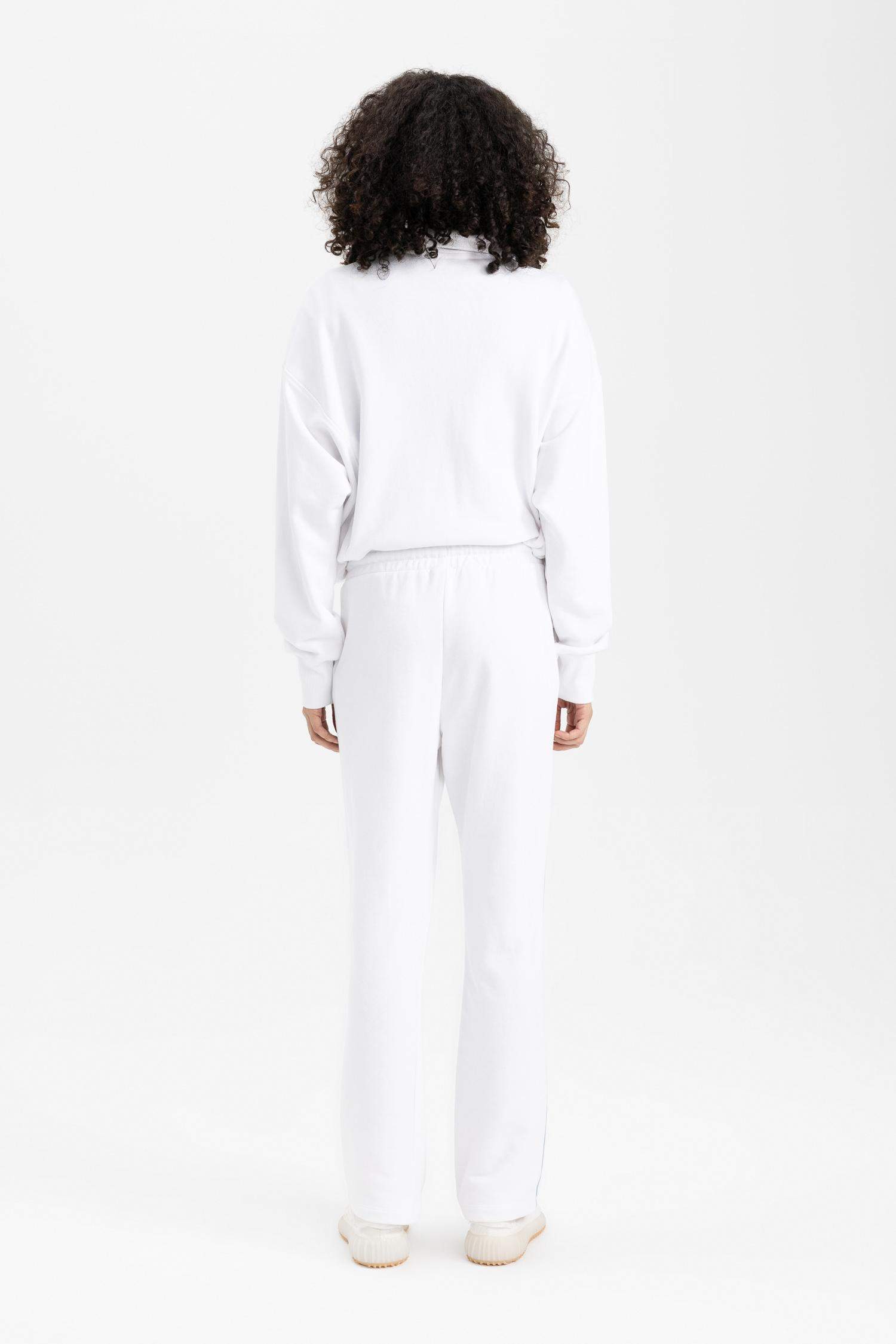 بنطلون تشينو قصة عادية برجل واسع من DeFactoFit