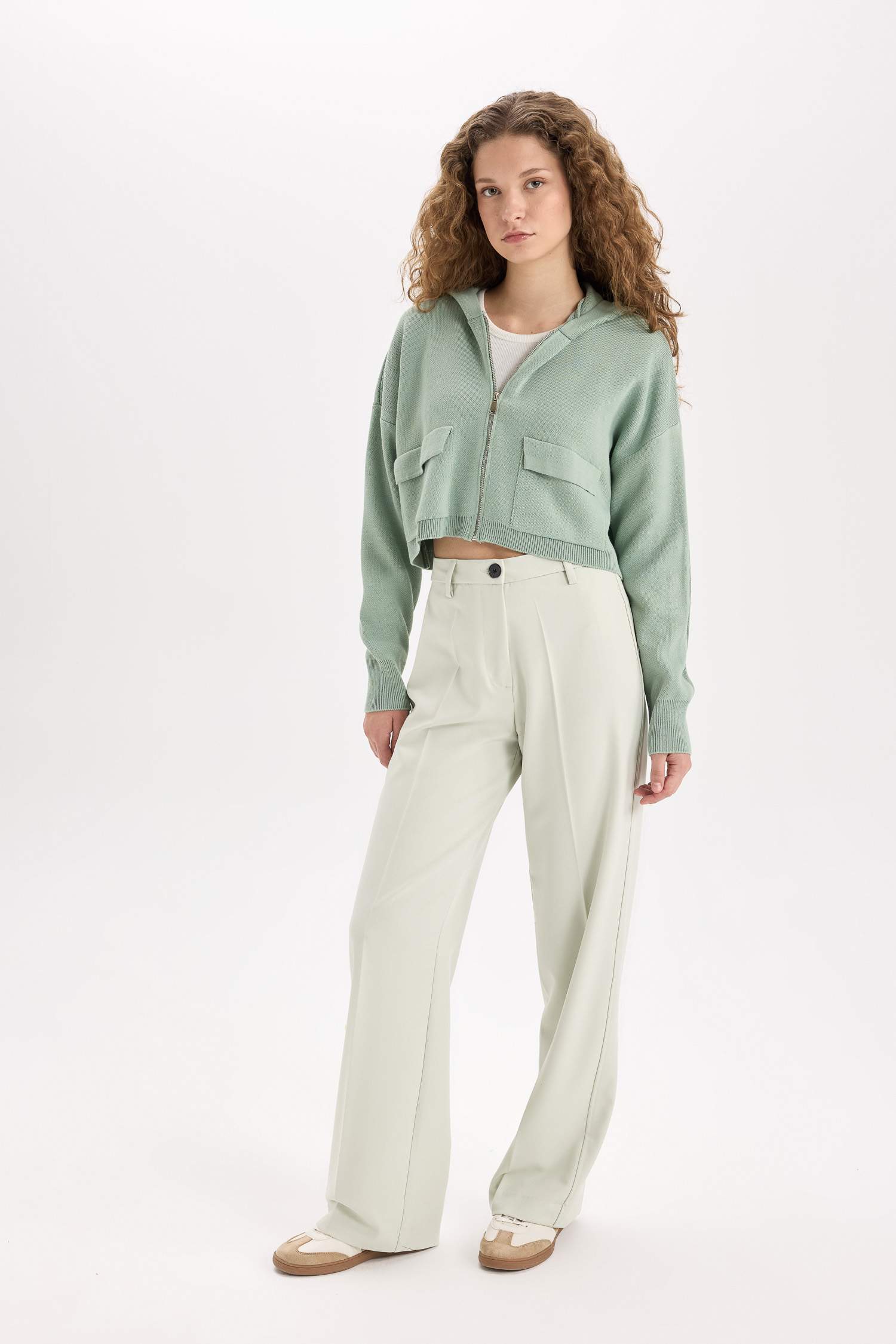 кең аяқ Шалбар