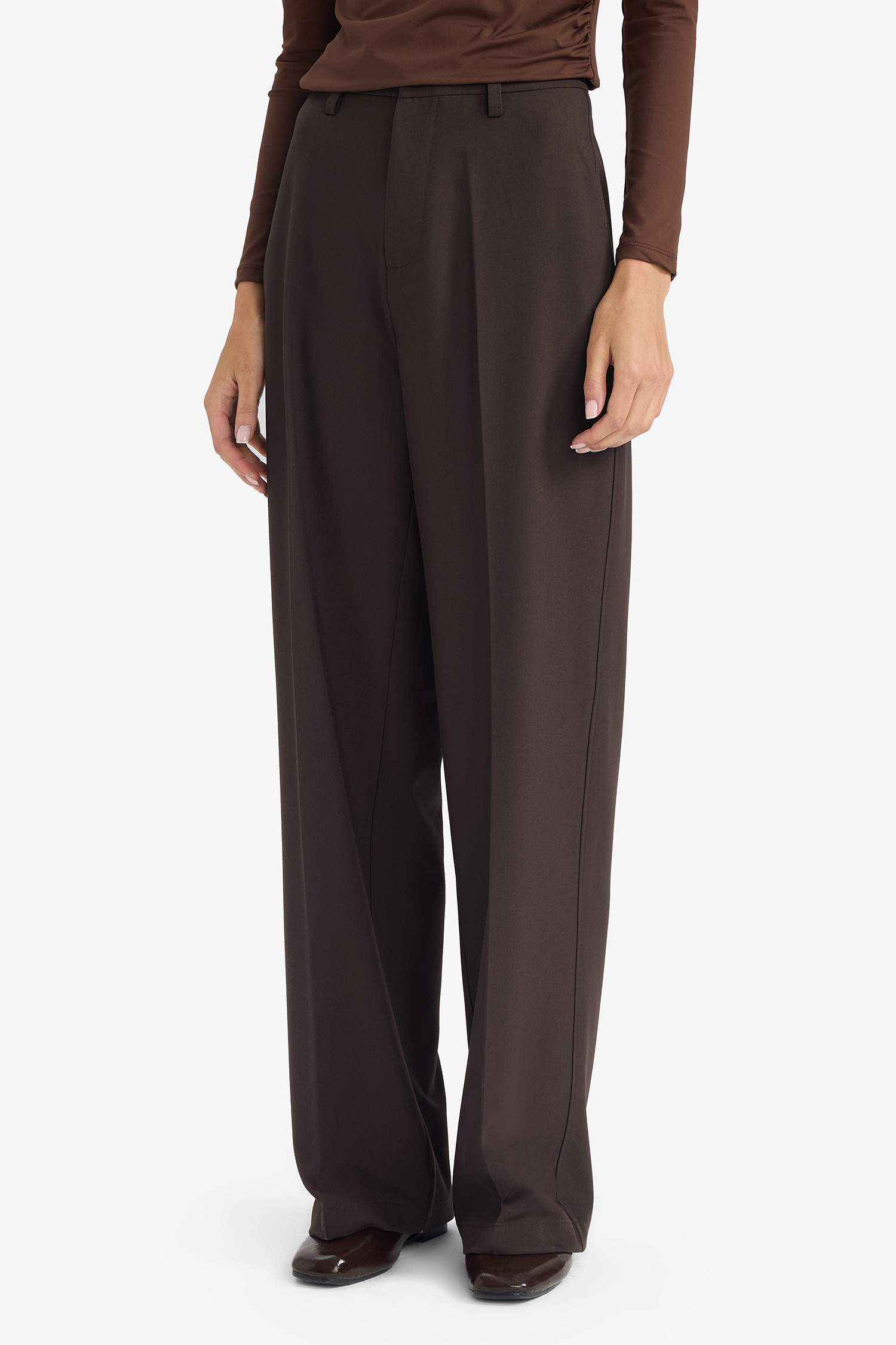 Брюки стандартной длины Straight Fit с высокой талией