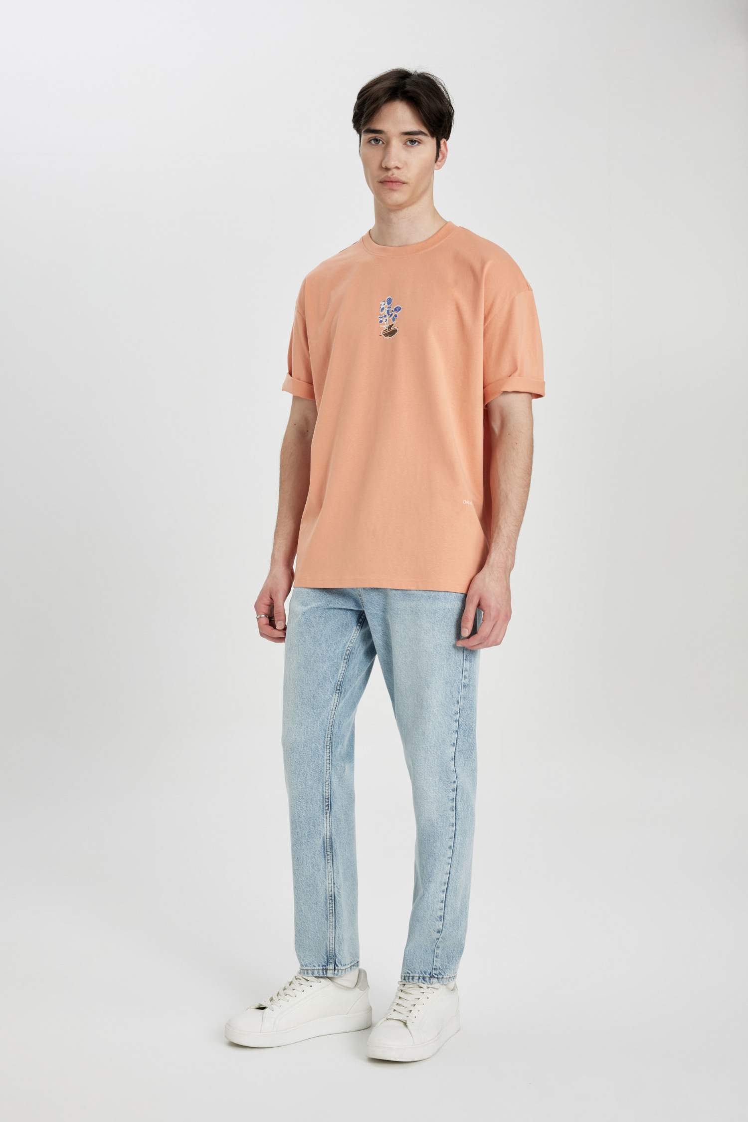 Oversize Fit Crew Neck Printed Short Sleeve T-Shirt