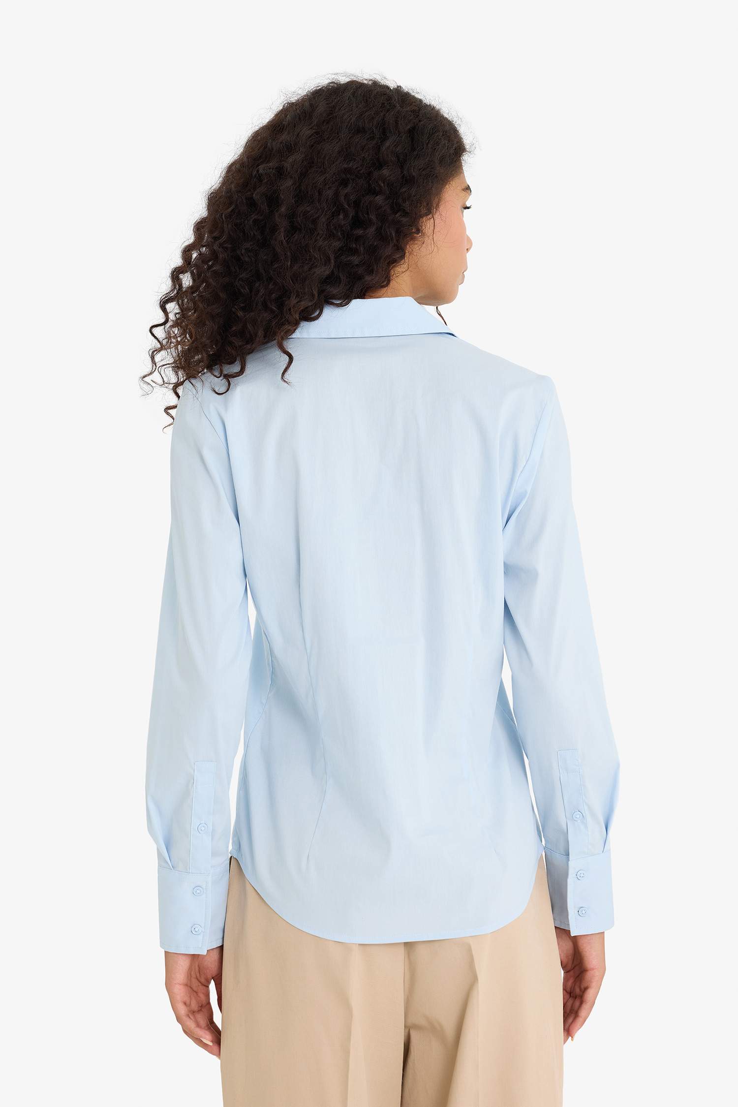 قميص كم طويل سليم فيت بياقة قميص