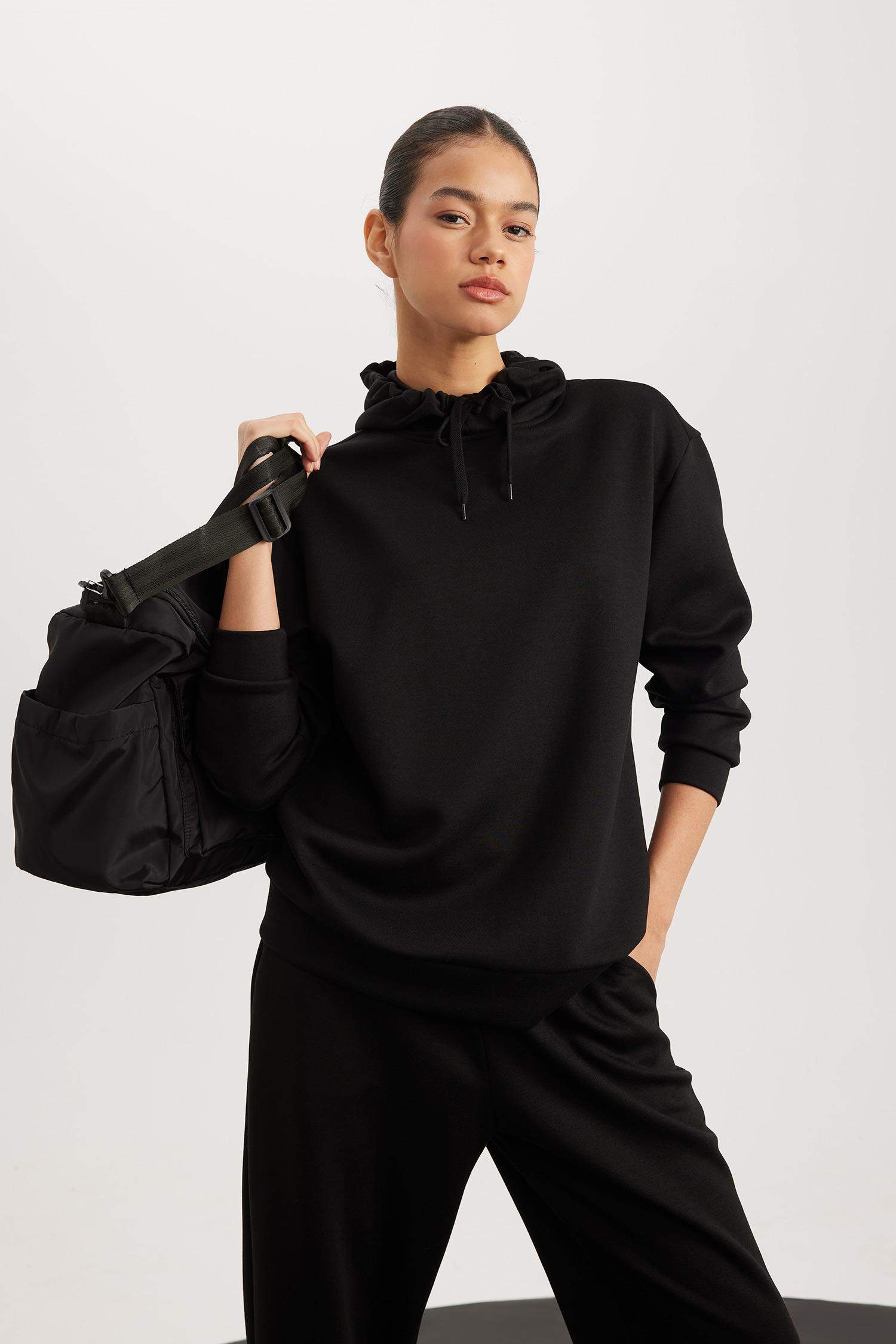 Standard Fit Hooded Belt Printed Scuba Fabric Basic Sweatshirt