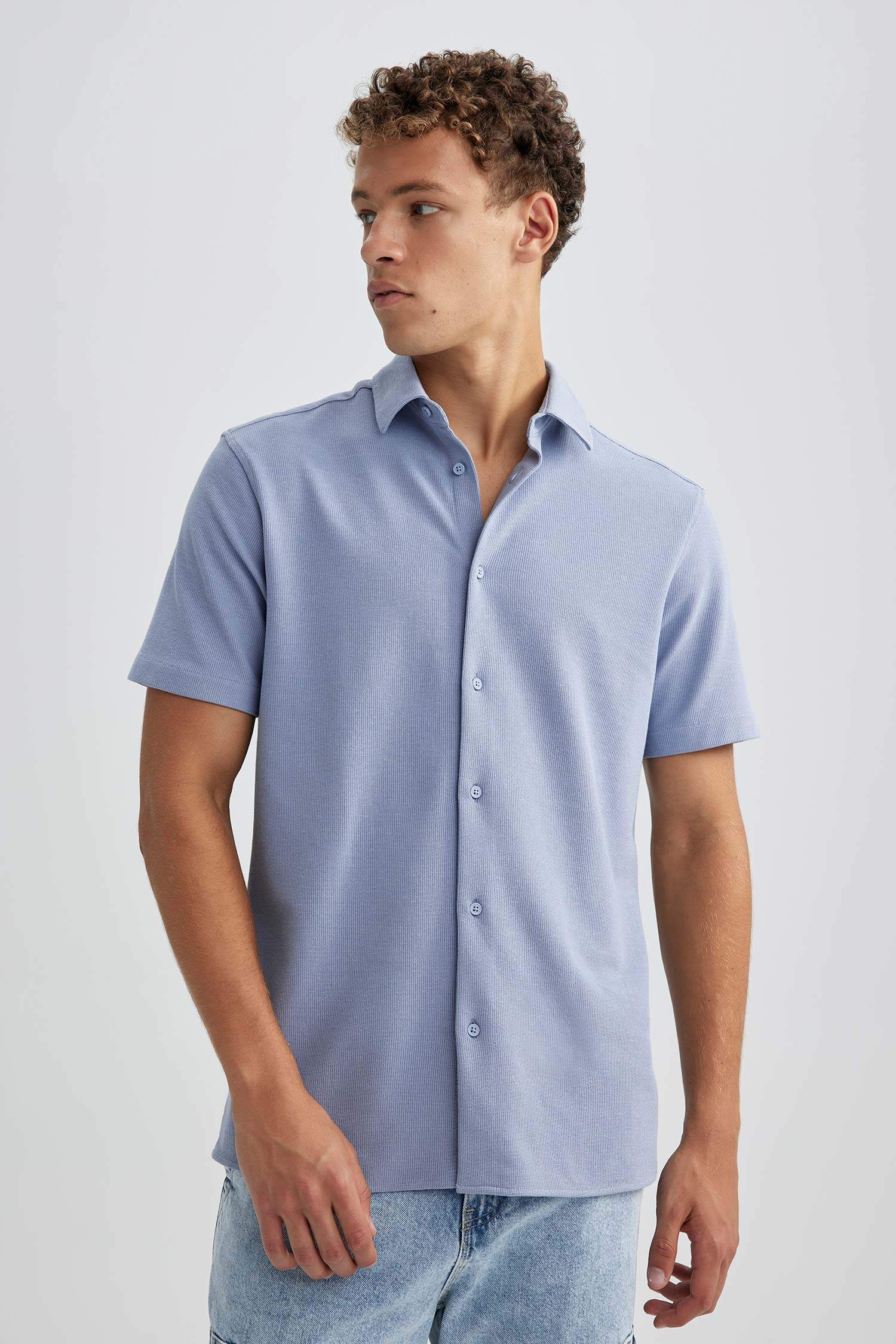 Regular Fit Short Sleeve Shirt