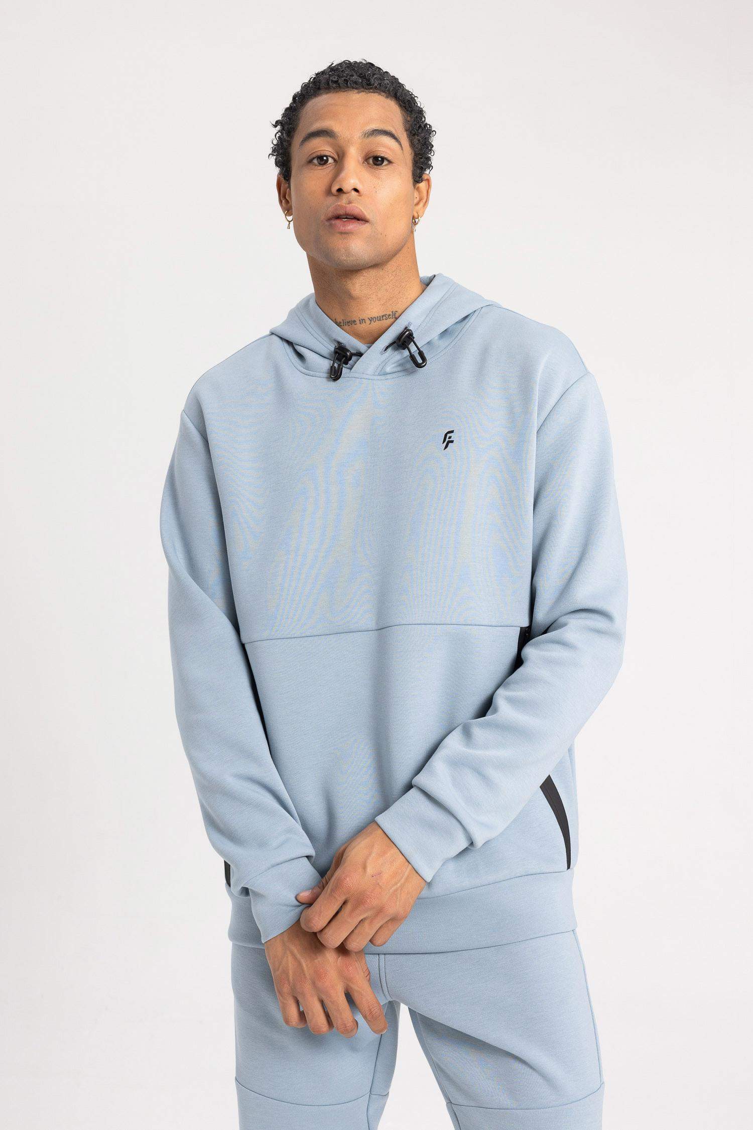 سويت شيرت رياضي قماش سكوبا قصة عادية بجيب من DeFactoFit