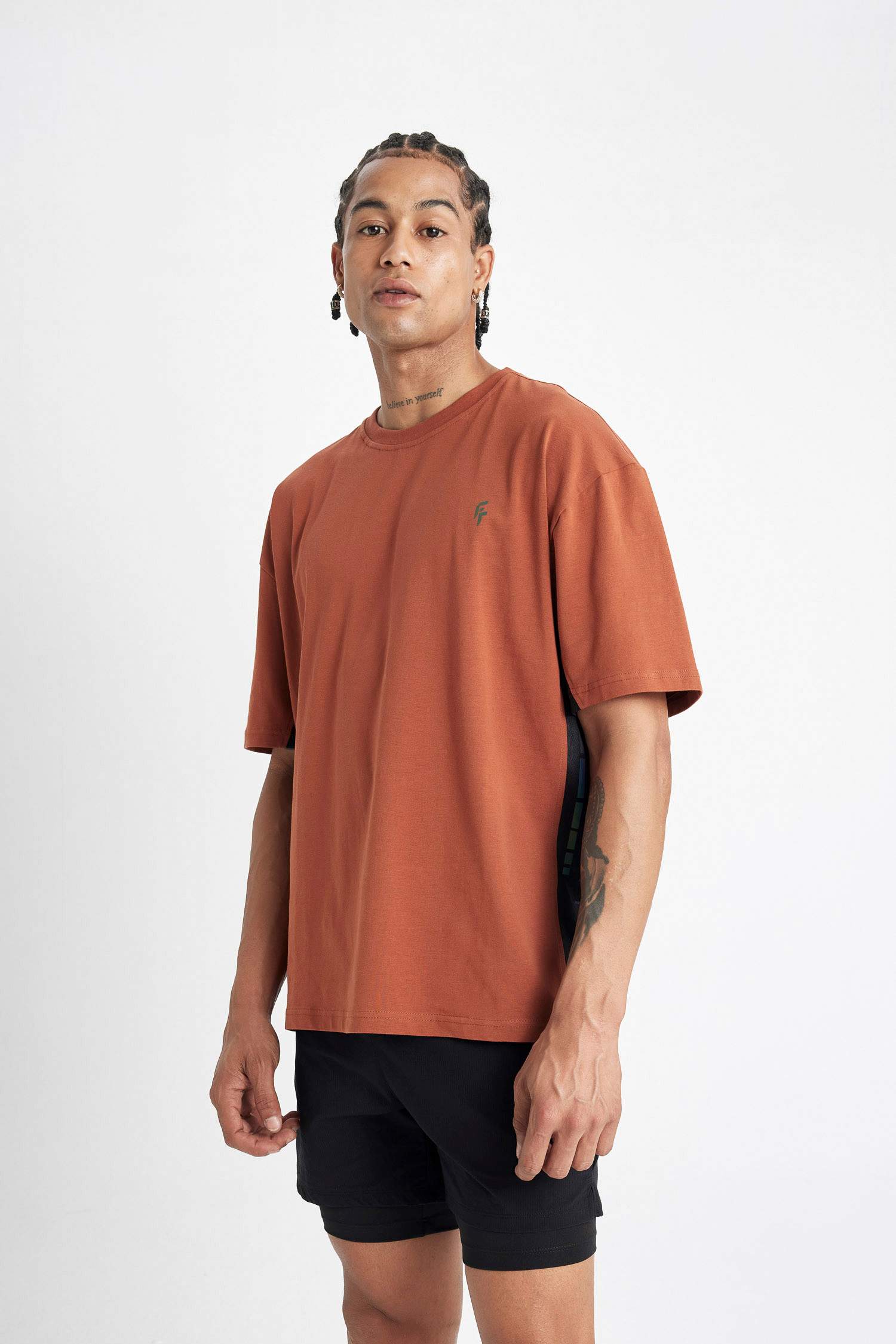 تيشيرت رياضي اوفر سايز مطبوع