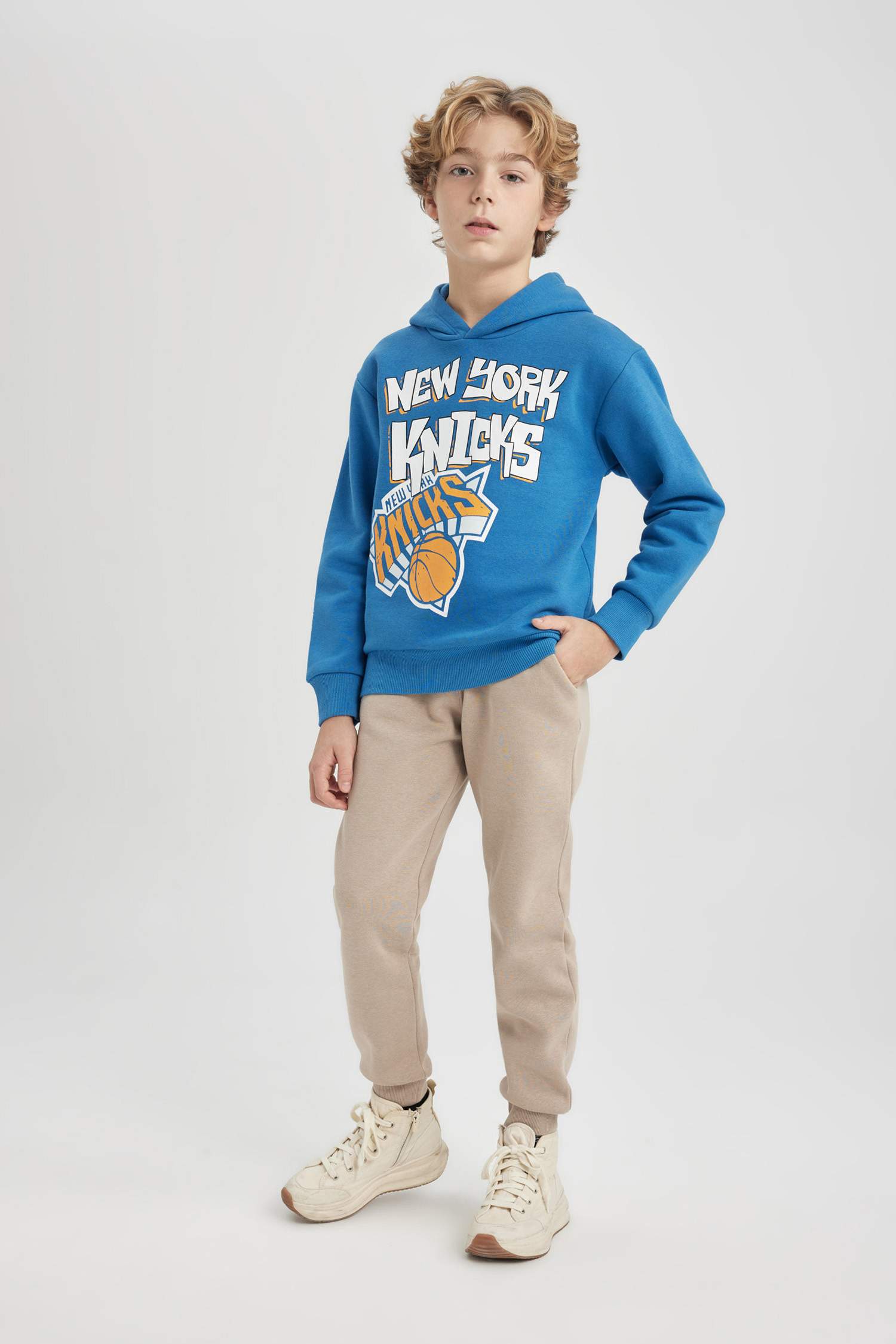 Erkek Çocuk NBA New York Knicks Kapüşonlu Kalın Sweatshirt