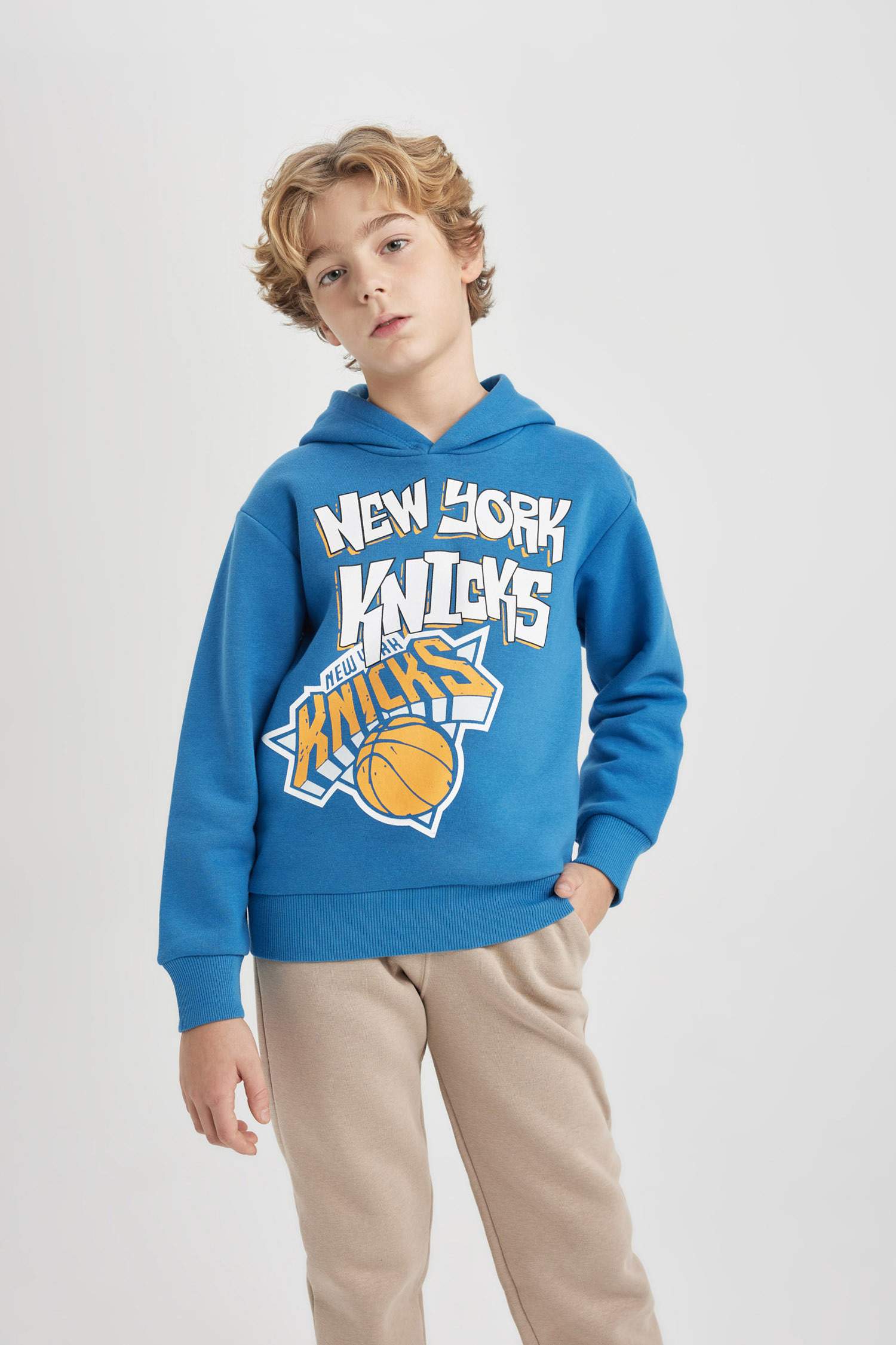 Erkek Çocuk NBA New York Knicks Kapüşonlu Kalın Sweatshirt