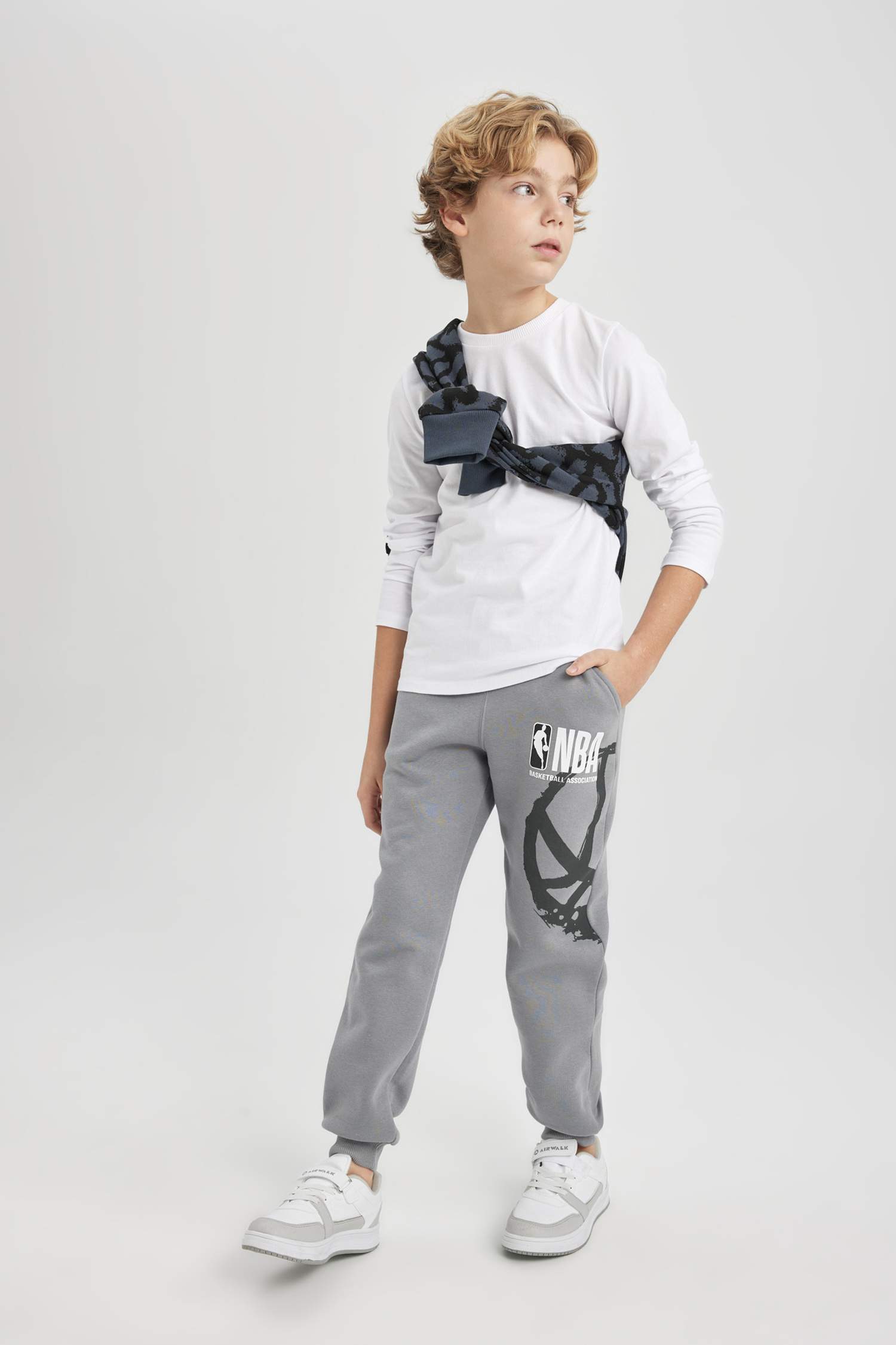 Boy NBA Wordmark Thick Sweatpants