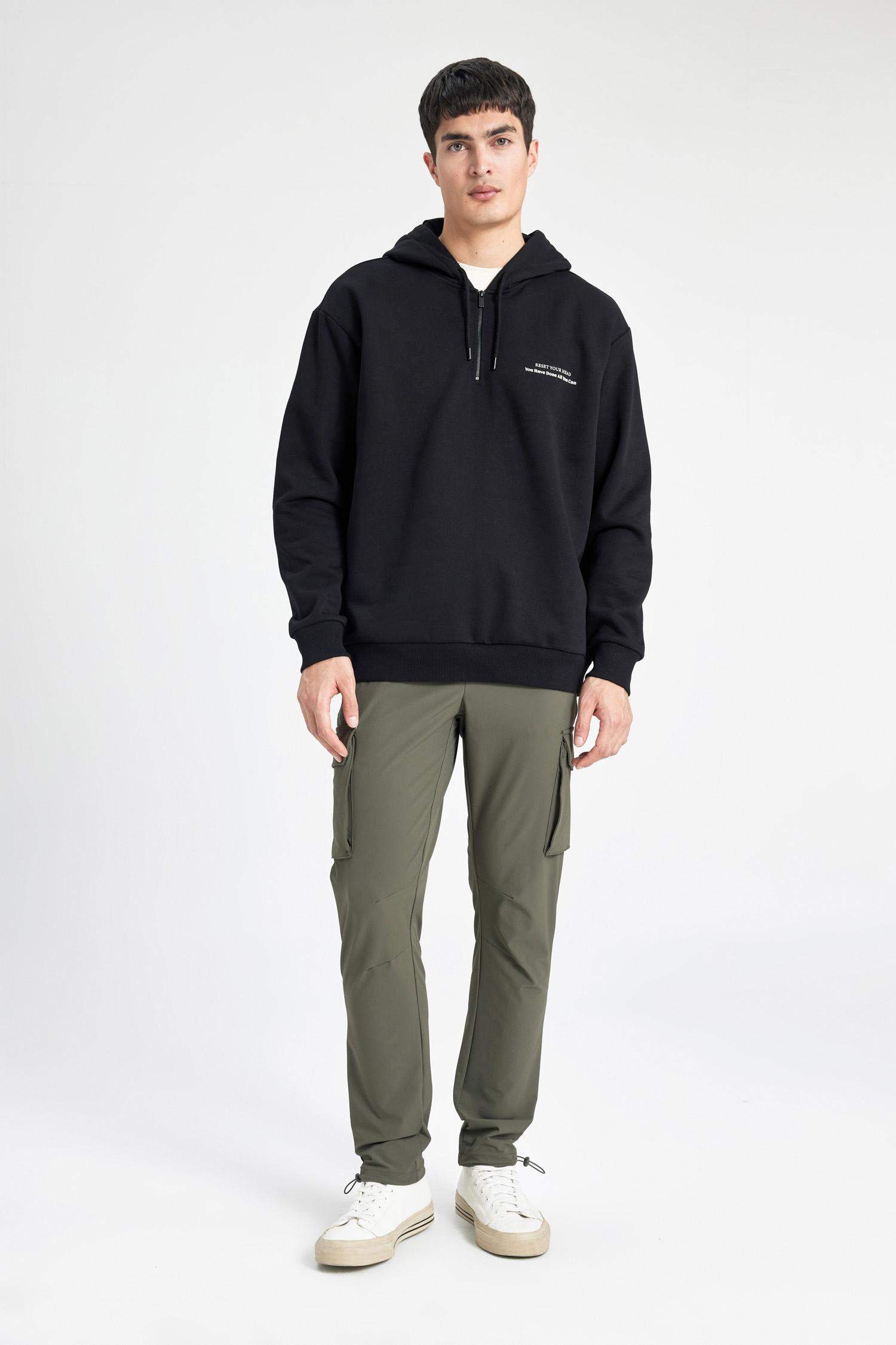 Свитшот оверсайз с капюшоном