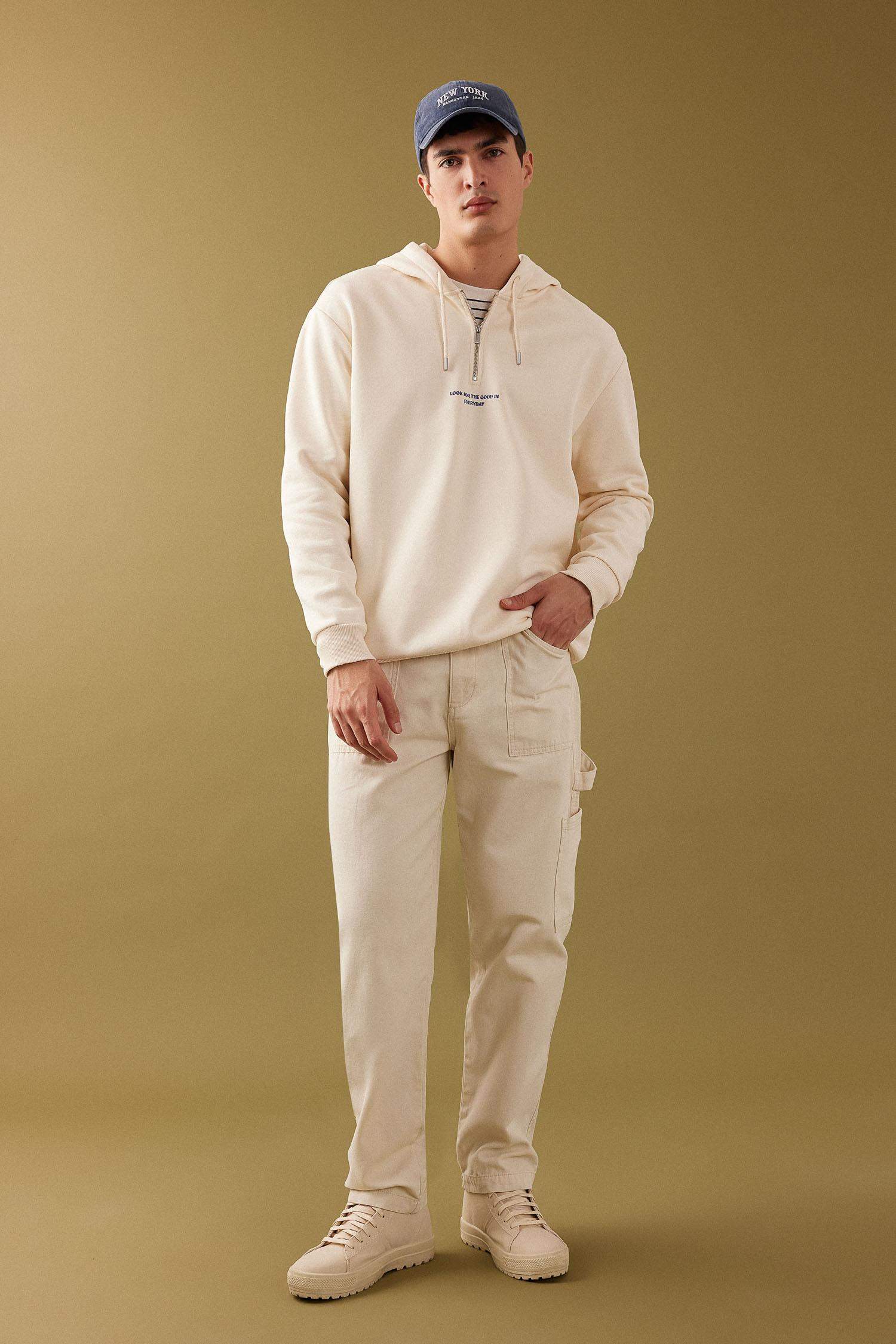 Oversize Geniş Kalıp Kapüşonlu Fermuarlı Sırt Baskılı Sweatshirt