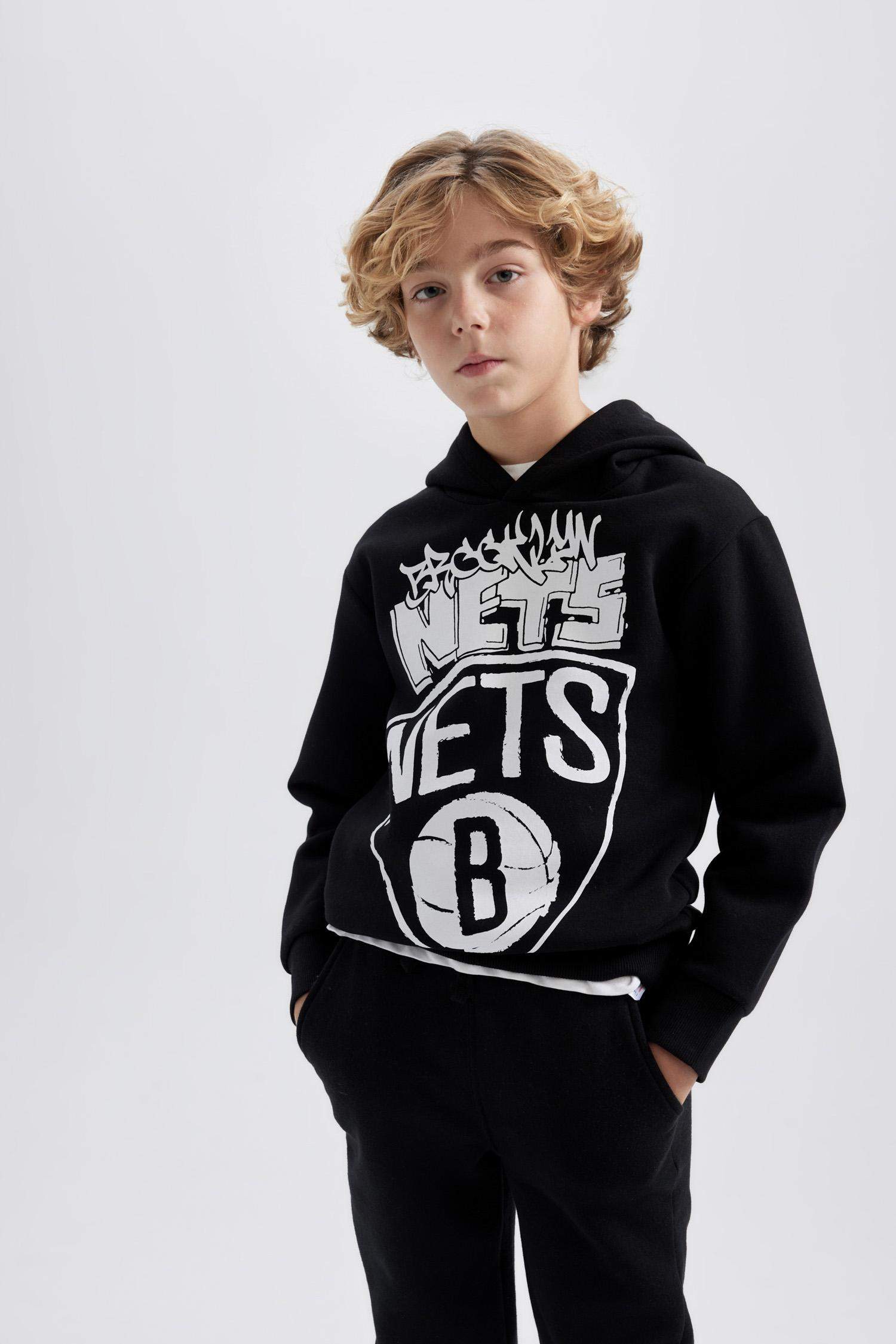Boy NBA Brooklyn Nets Hooded Thick Sweatshirt