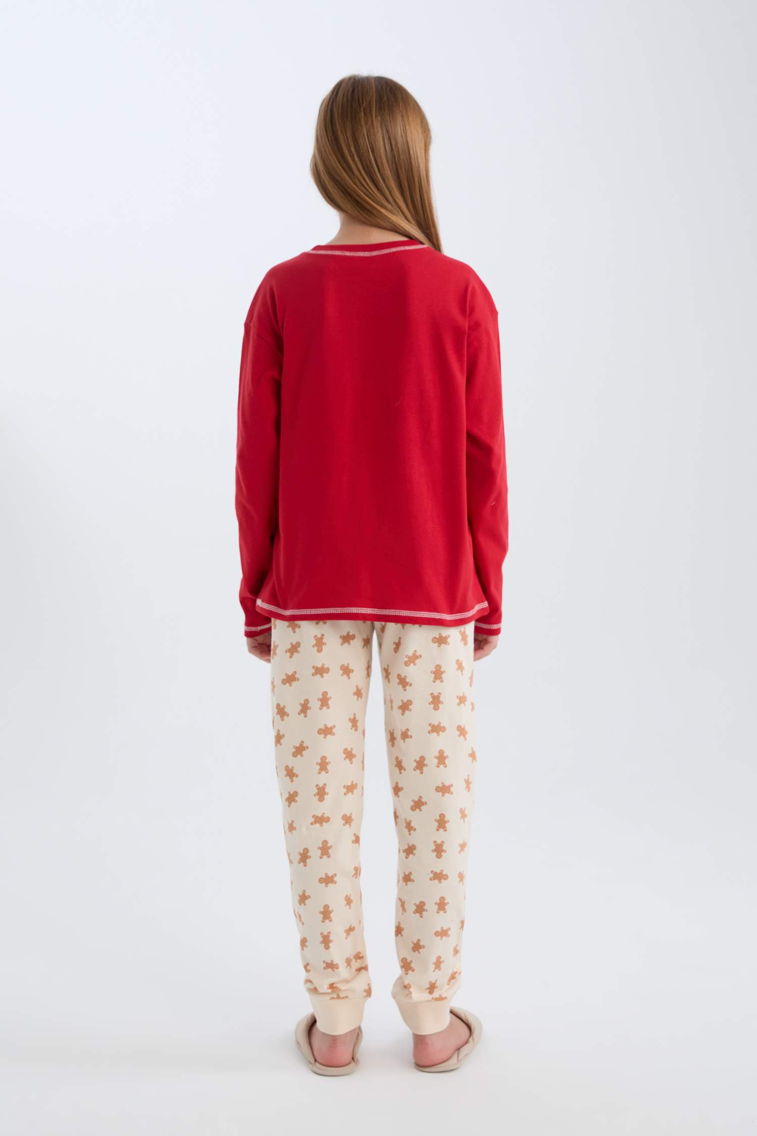 Kız Çocuk Pijama Takımı Yılbaşı Temalı Uzun Kollu Üst Uzun Alt