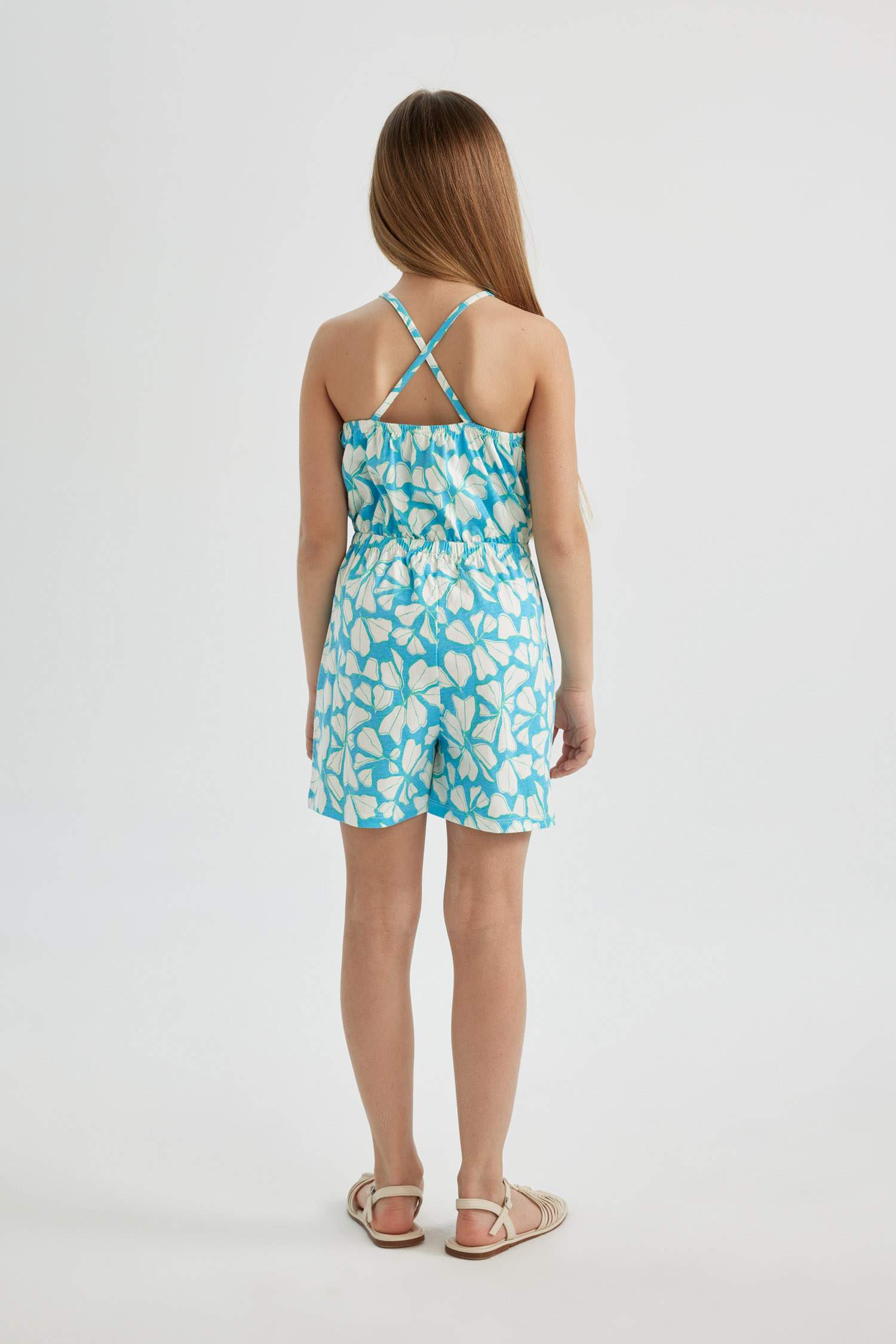 جمبسوت قصير بناتي ممشط قصة عادية بدون كم