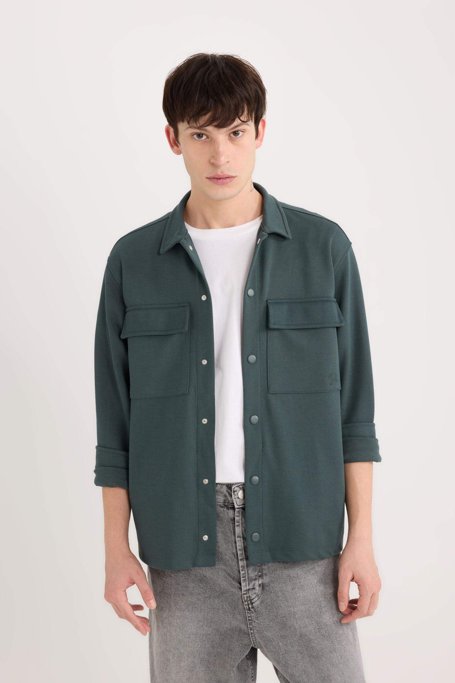 Relax Fit Çıtçıt Kapamalı Uzun Kollu Gömlek