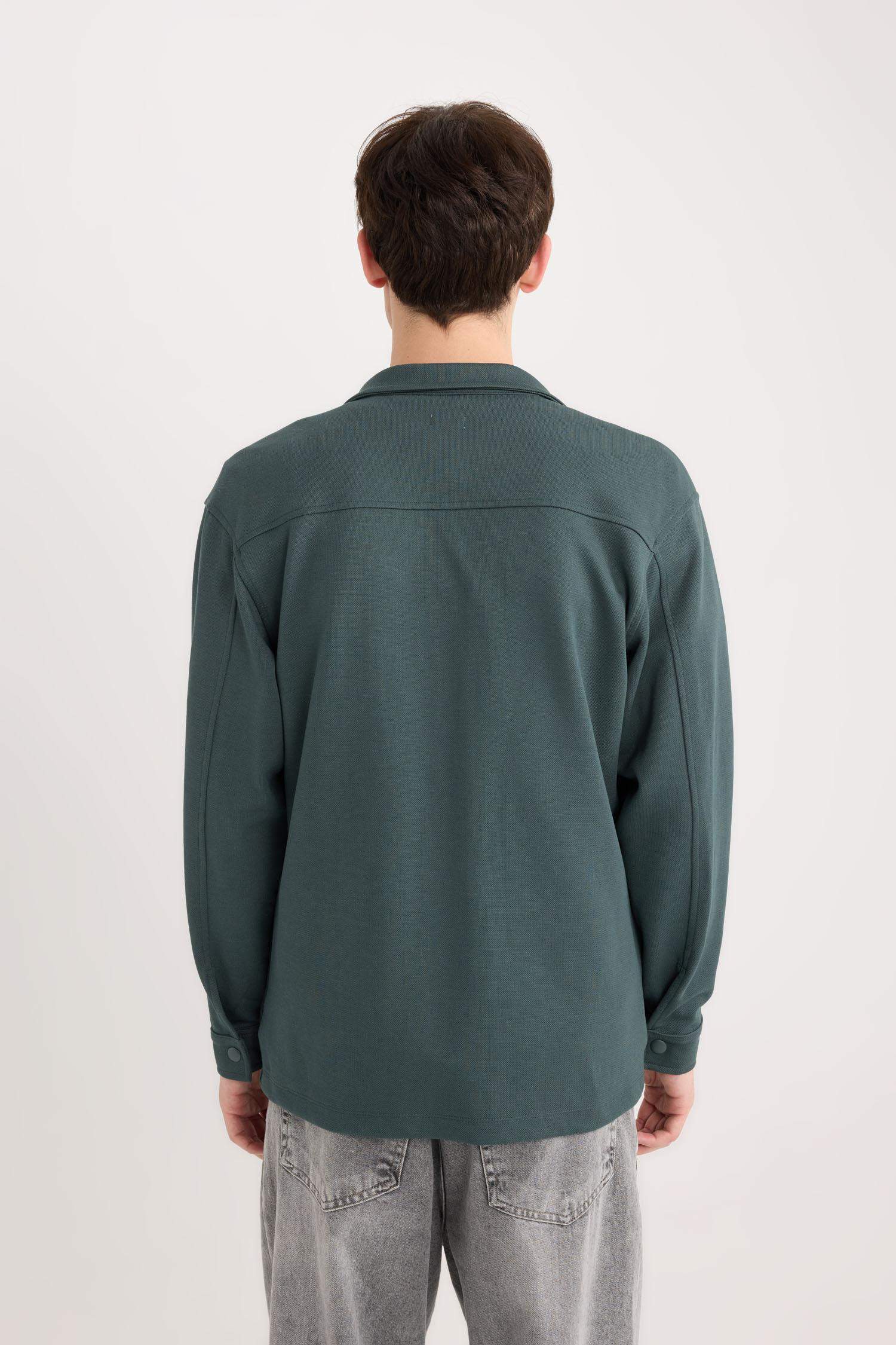 Relax Fit Çıtçıt Kapamalı Uzun Kollu Gömlek