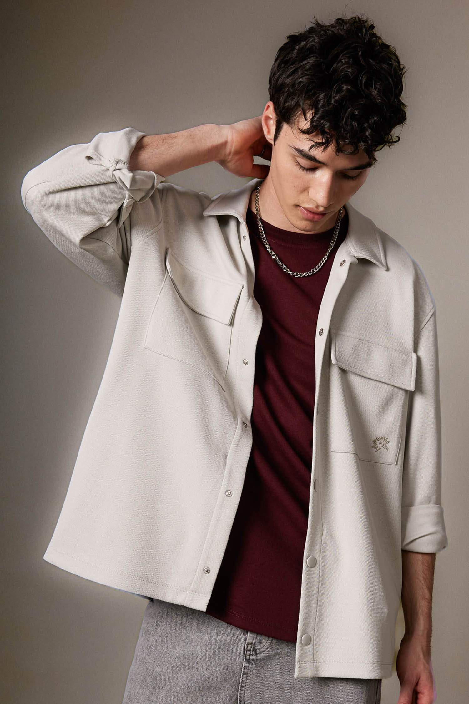 Relax Fit Çıtçıt Kapamalı Uzun Kollu Gömlek