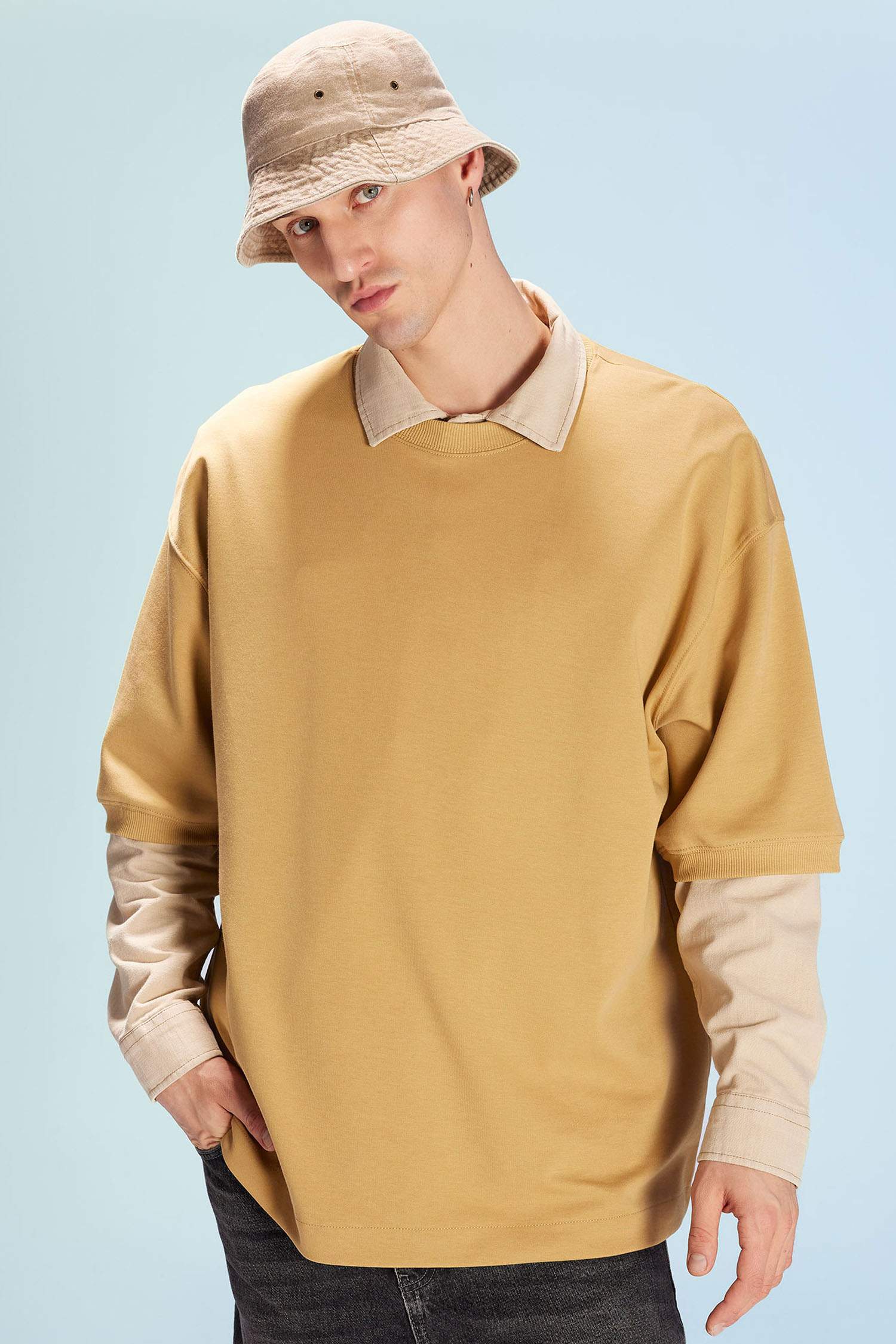 Loose Fit Crew Neck Heavy Fabric Basic T-Shirt