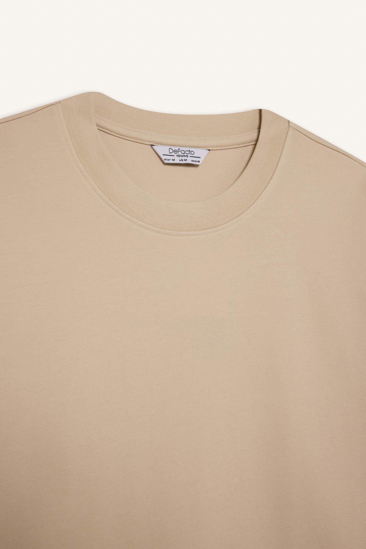 Loose Fit Crew Neck Short Sleeve Heavy Fabric T-Shirt