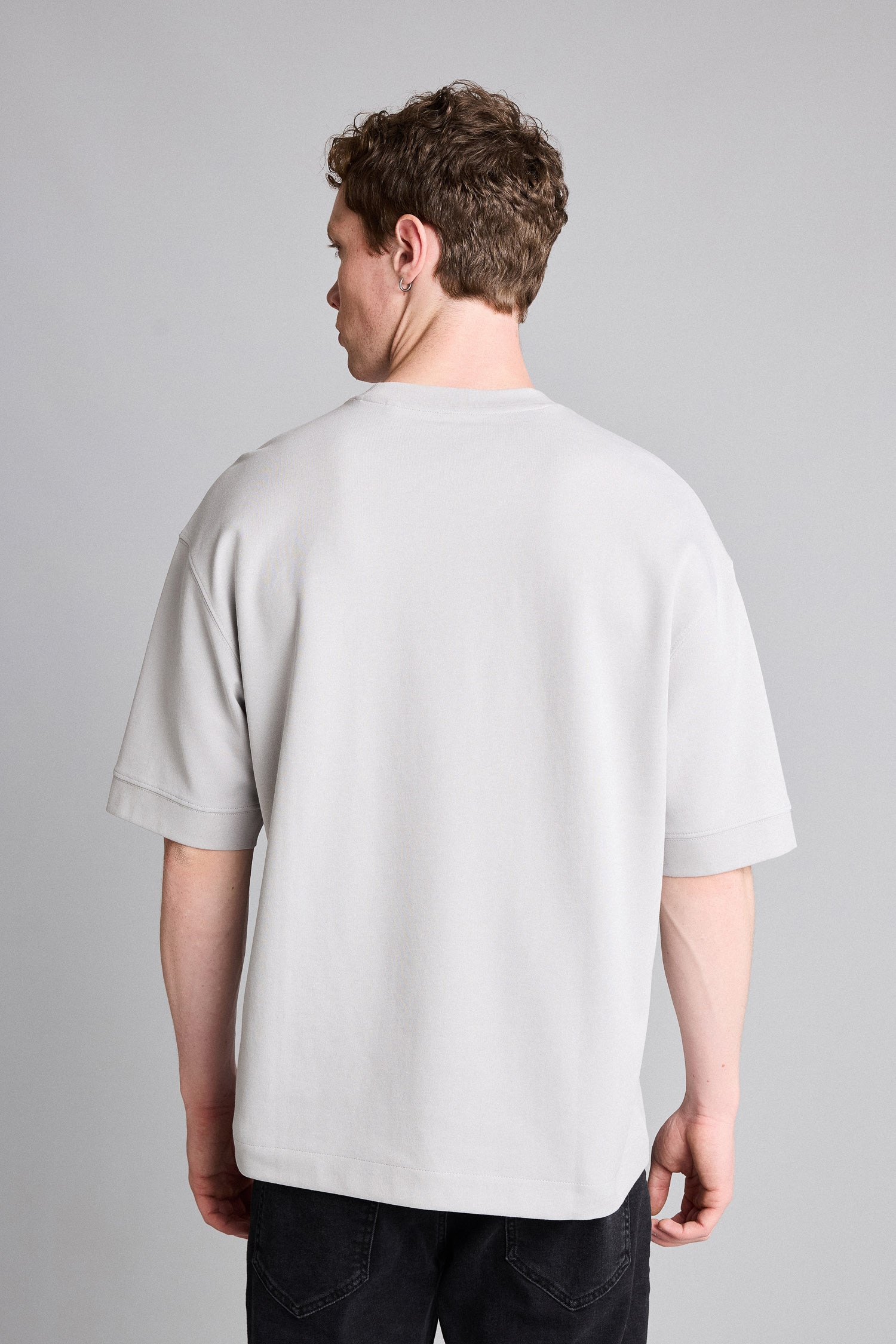 DeFacto Nefes Alabilir Loose Fit Kısa Kollu Basic Tişört görsel 4