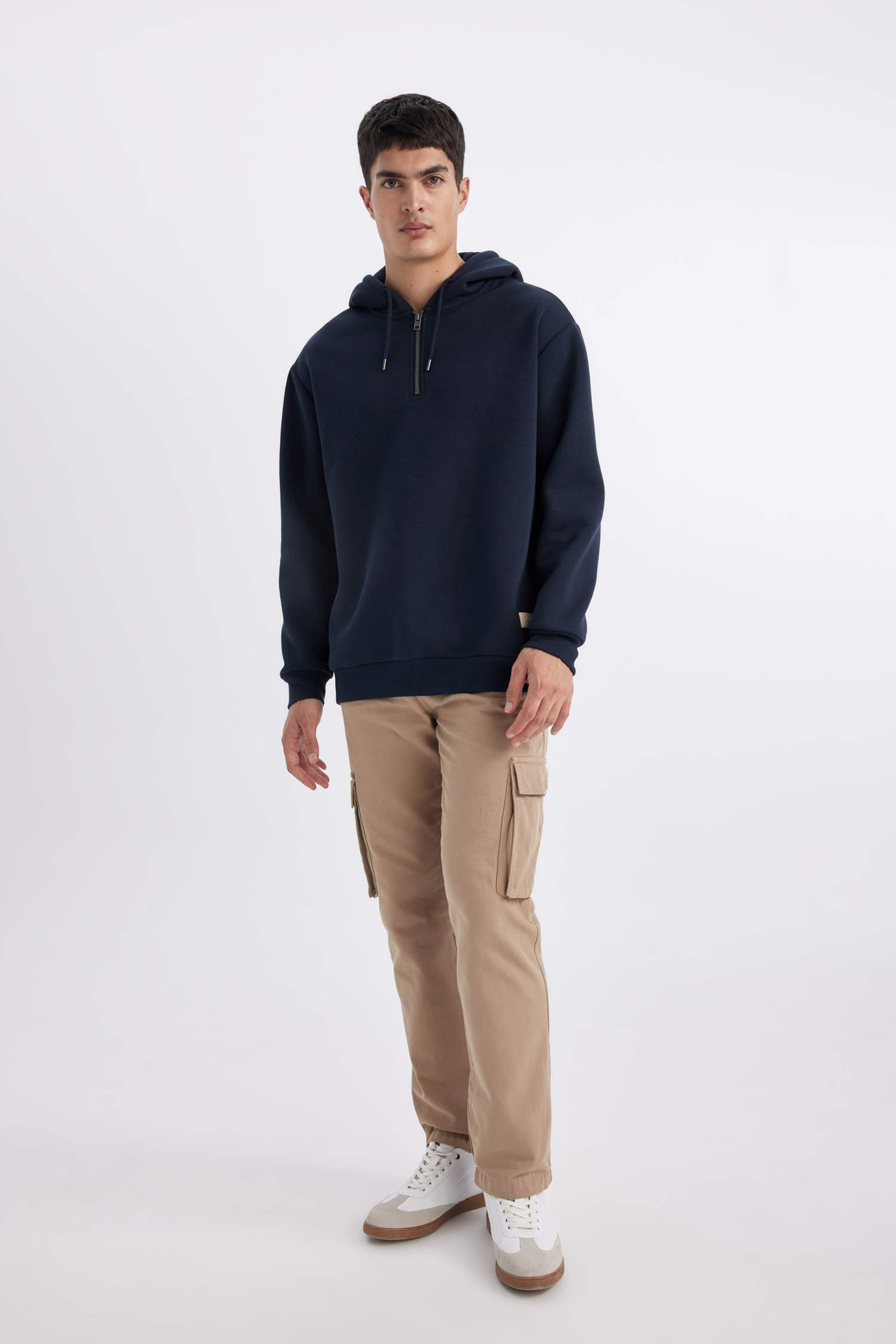 سويت شيرت اوفر سايز بغطاء للرأس بجيب