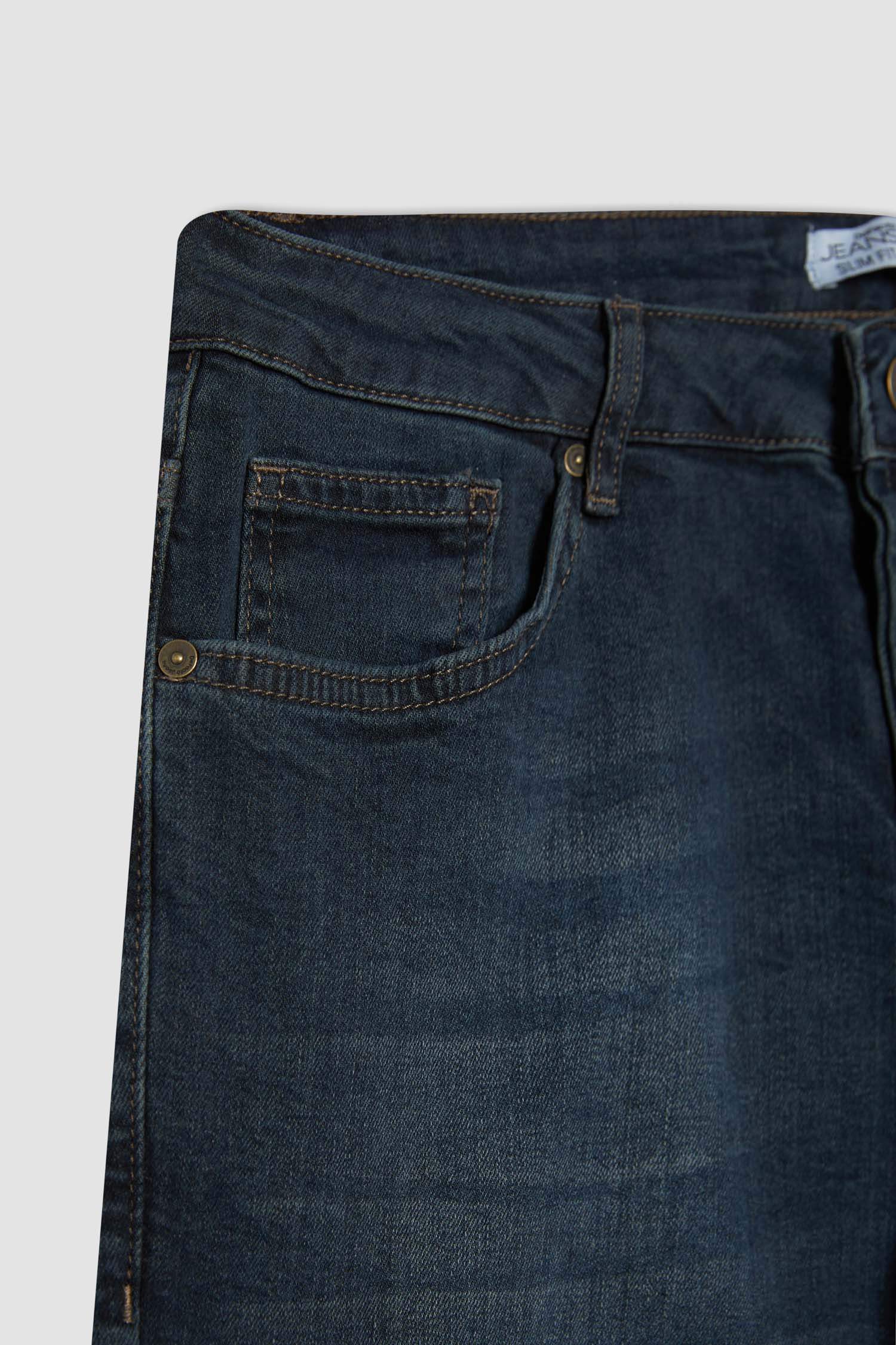 بنطلون جينز بيدرو سليم فيت بخصر عادي