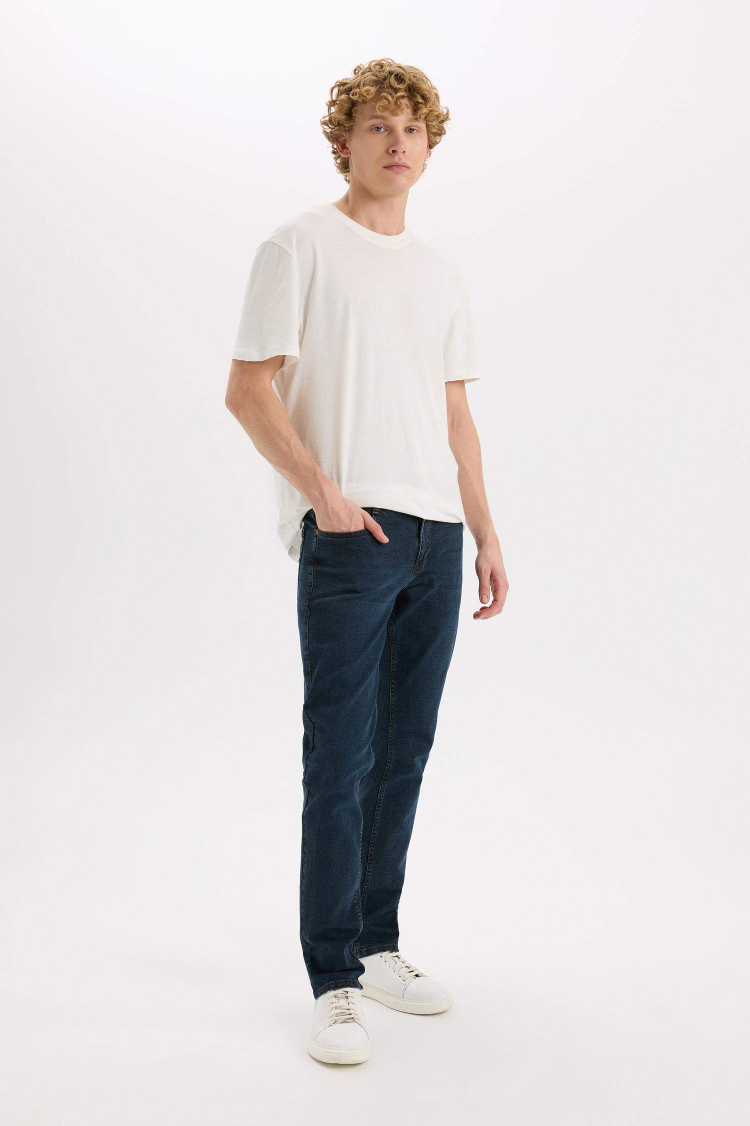 Pedro Slim Fit Dar Kalıp Normal Bel Dar Paça Jean Pantolon