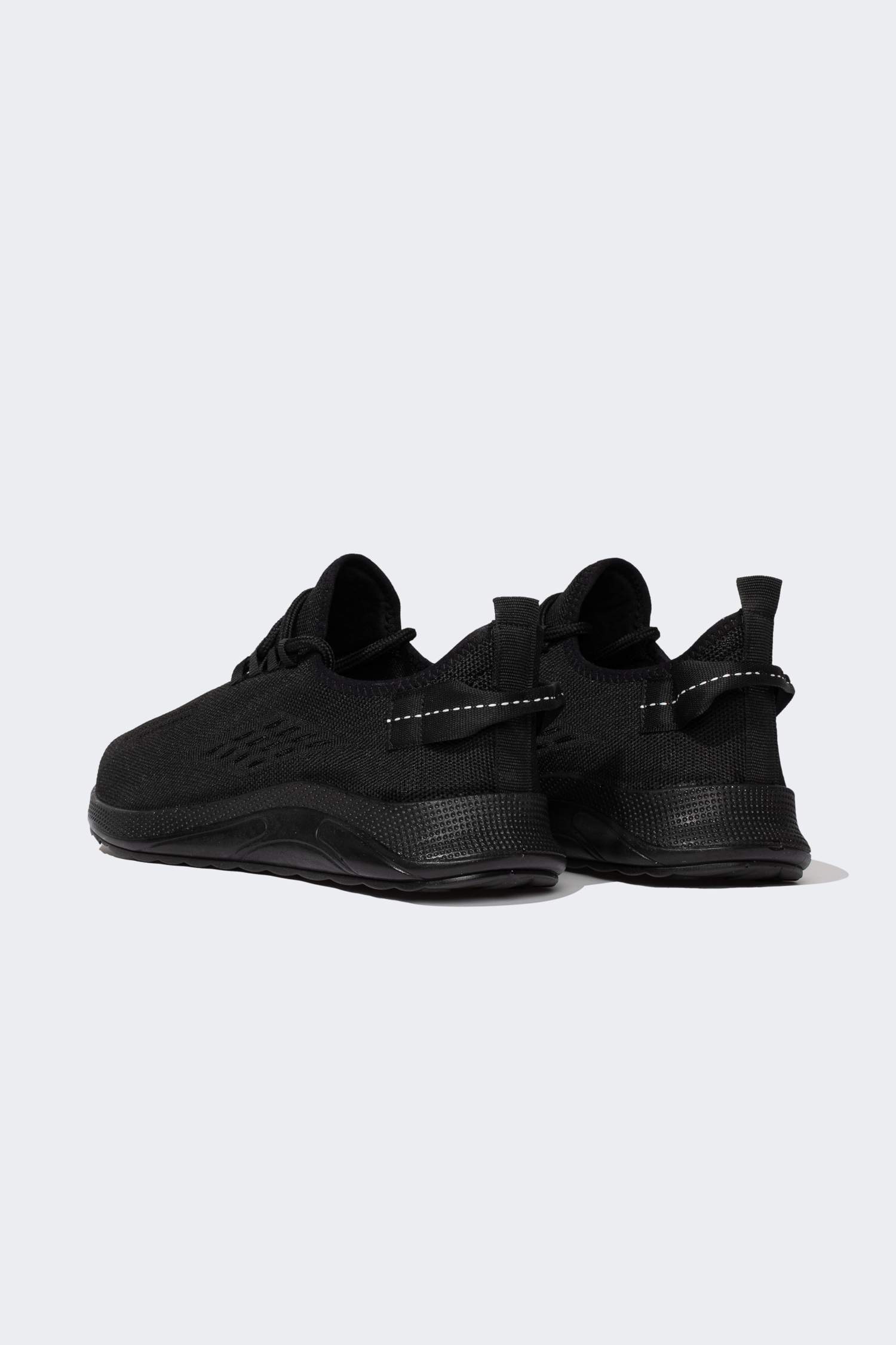 Ерлерге спорт аяқ киім