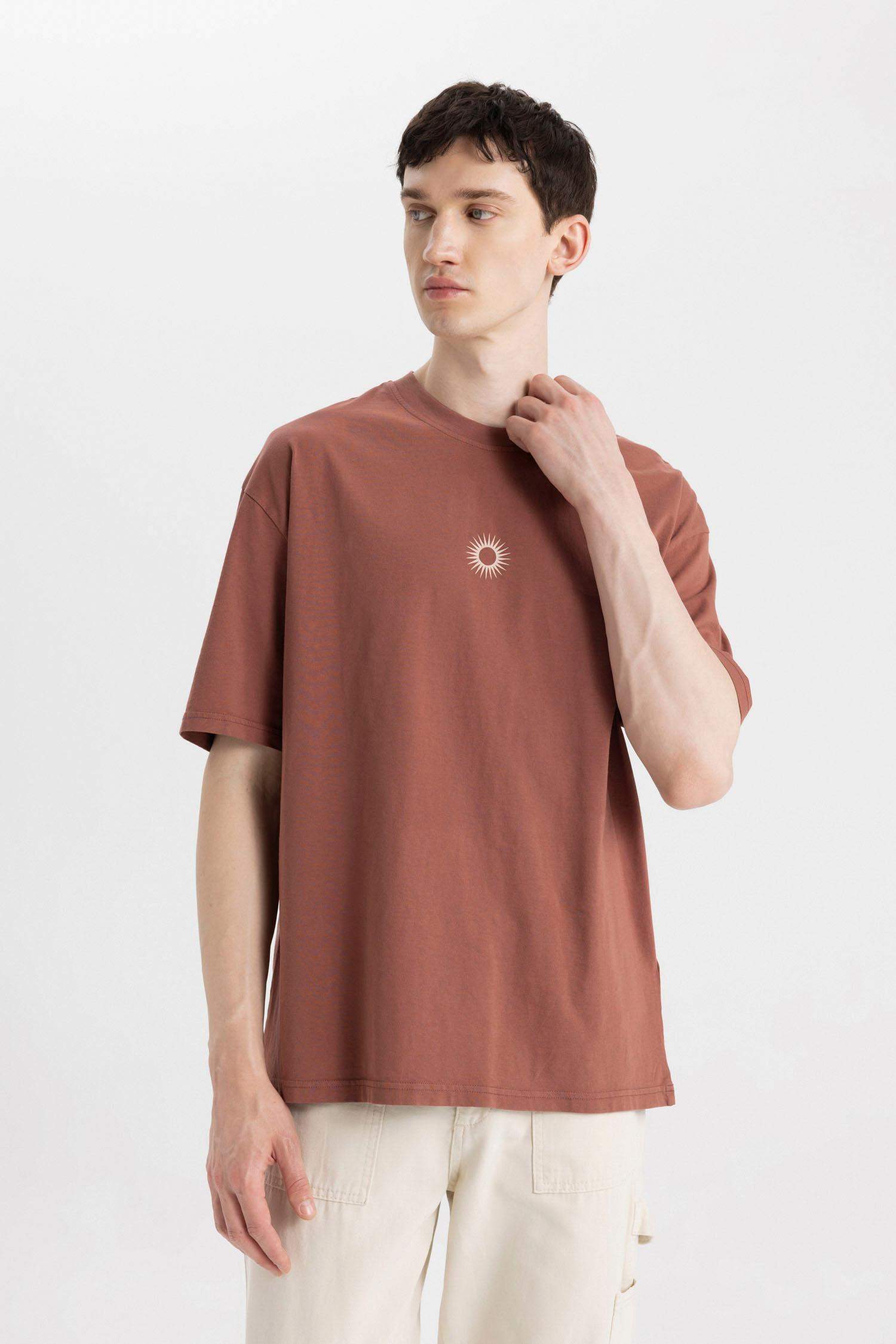 Oversize Fit Crew Neck Back Printed T-Shirt