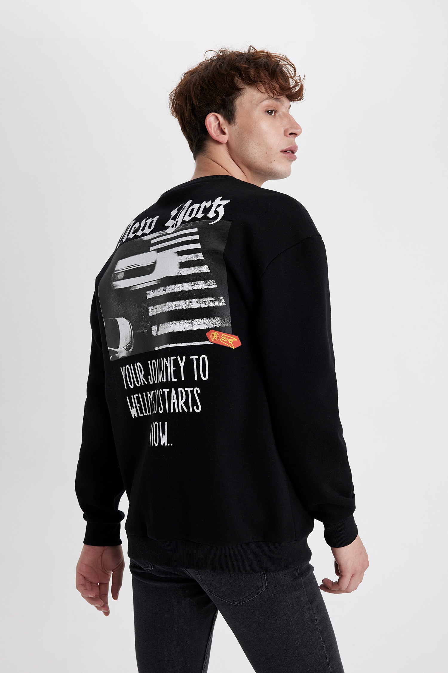 Black Man Comfort Fit Sweatshirt 2990849 | DeFacto