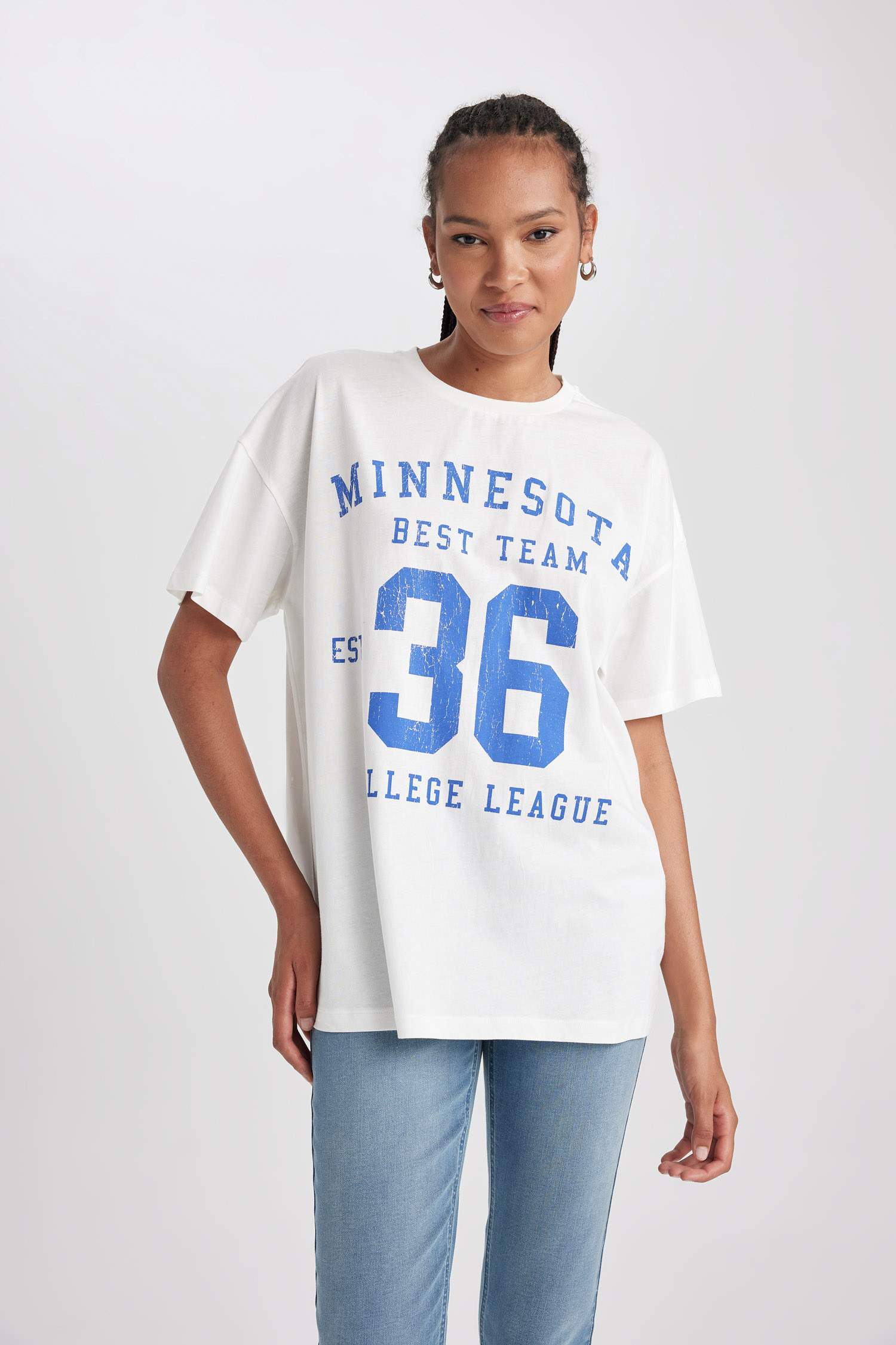 تيشيرت نص ردن اوفر سايز بياخة مستديرة