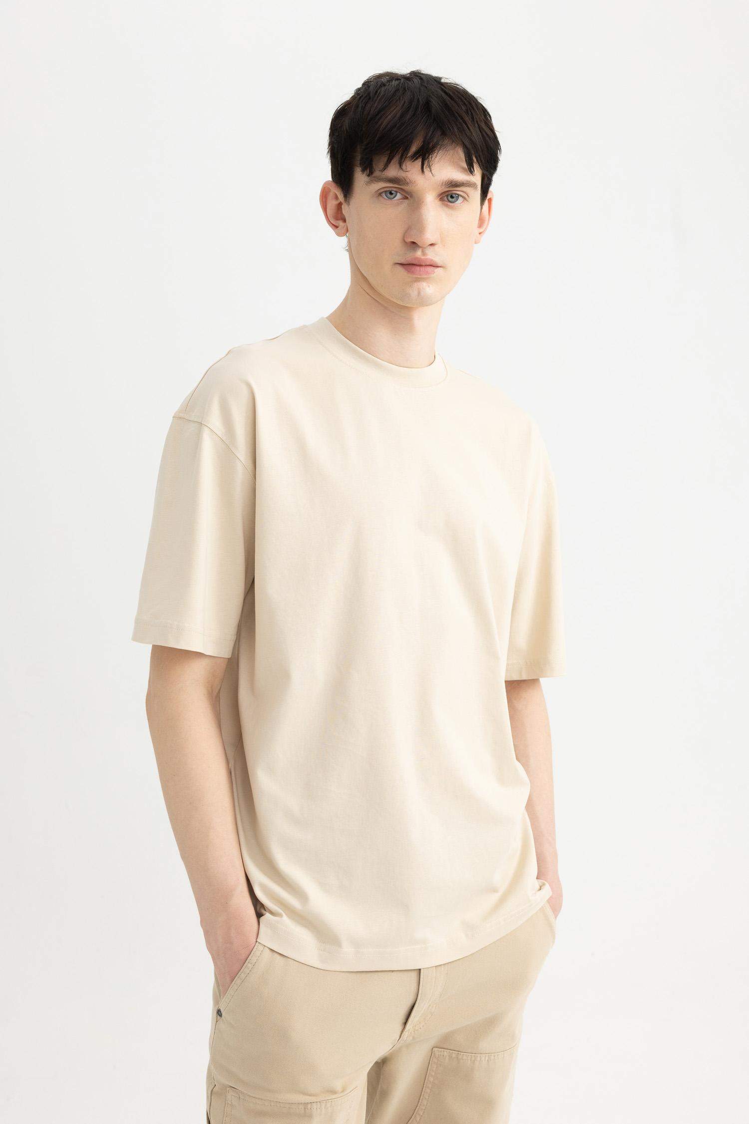 Oversize Fit Crew Neck Back Printed Short Sleeve T-Shirt