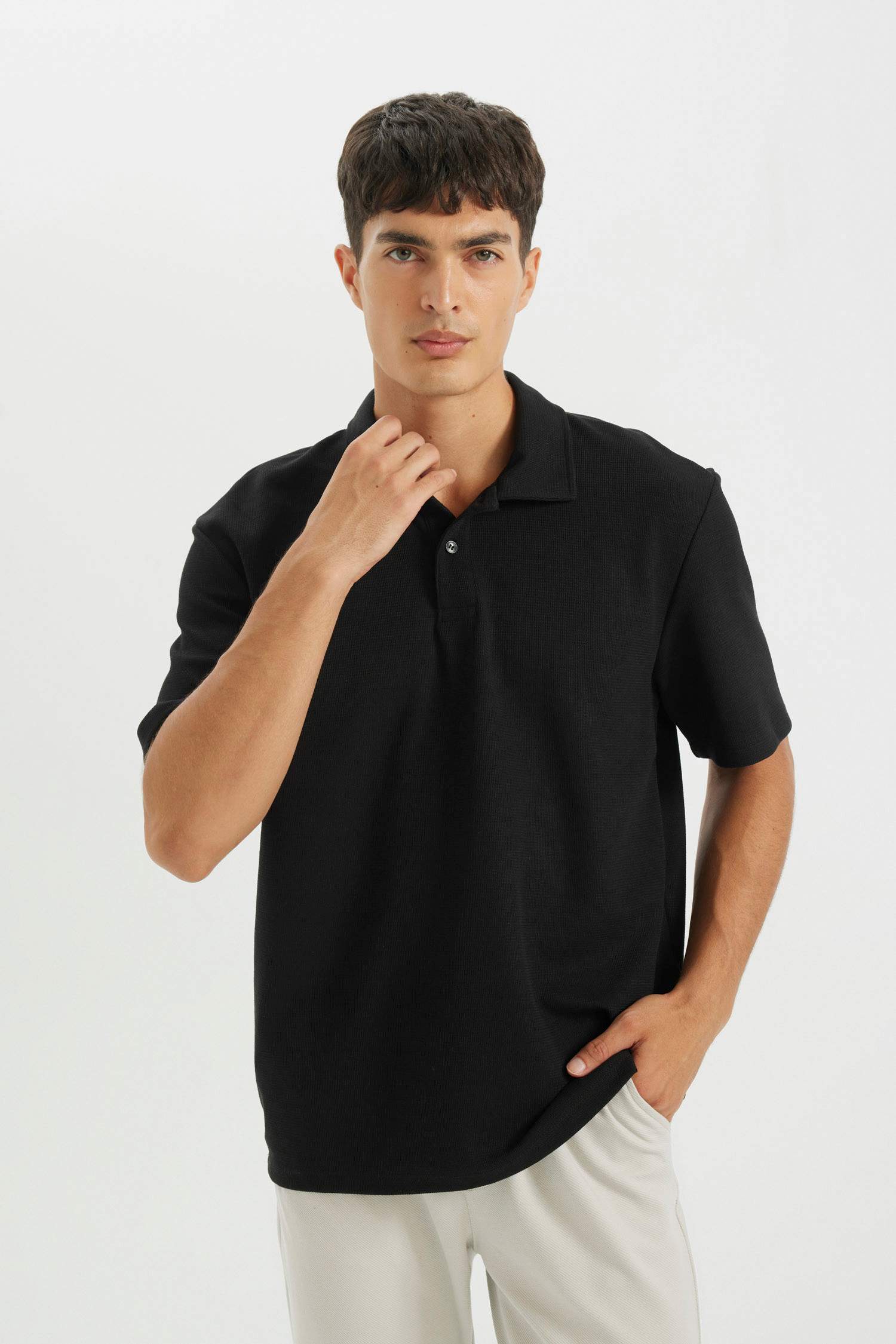 New Regular Fit Polo Yaka Basic Düz Kısa Kollu Siyah Tişört