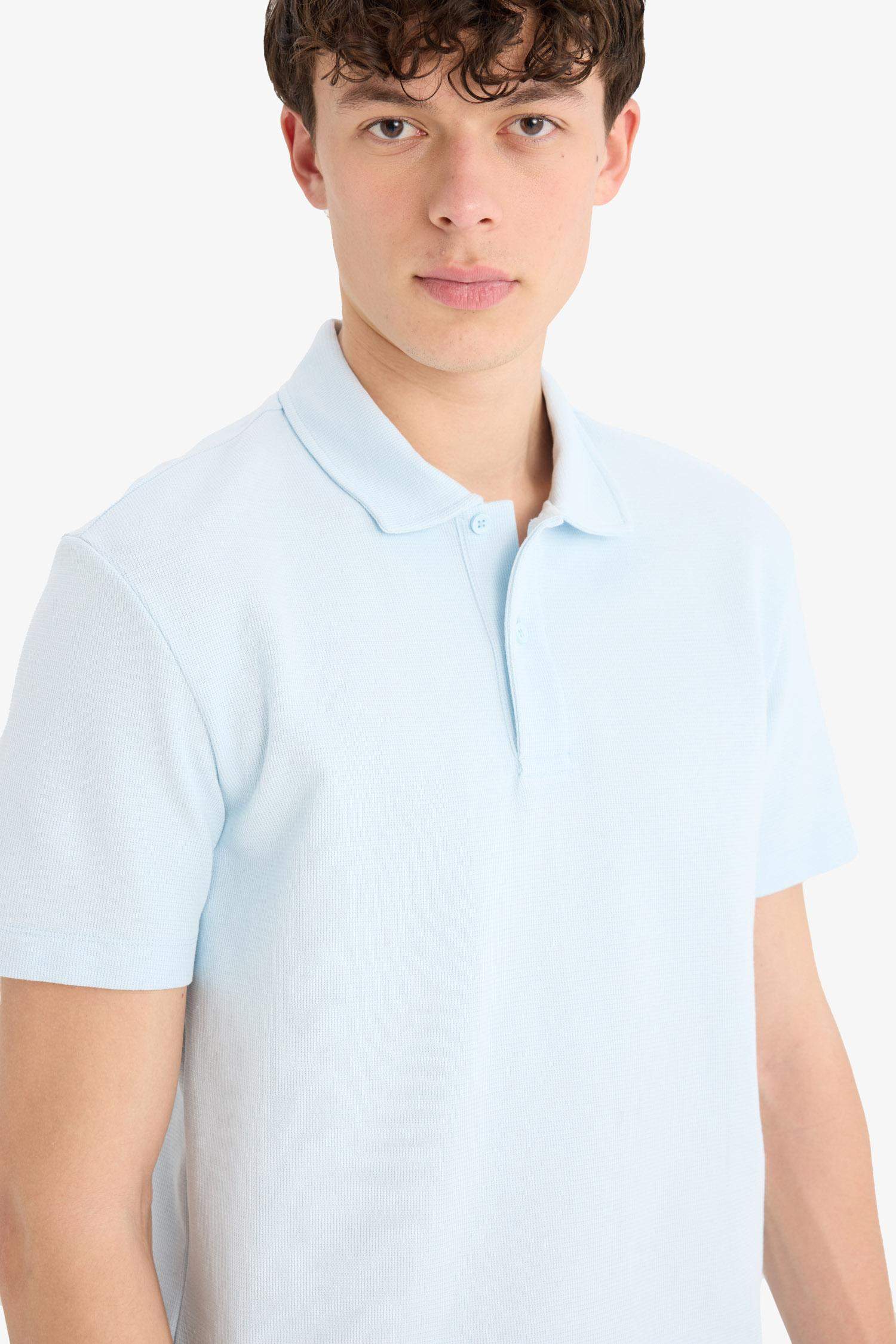 Regular Fit Polo Yaka Dokulu Basic Düz Kısa Kollu Tişört