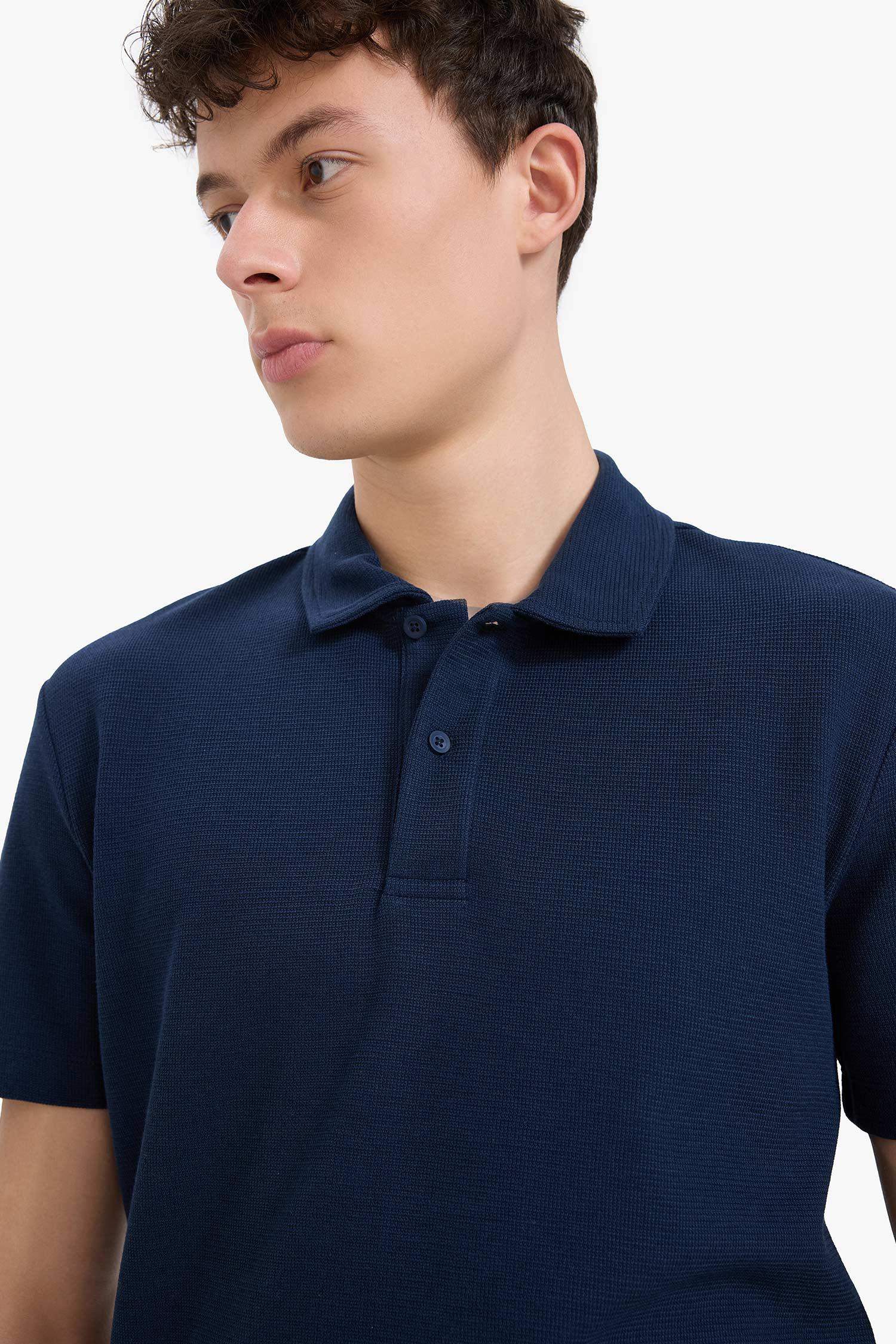New Regular Fit Short Sleeve Polo T-Shirt