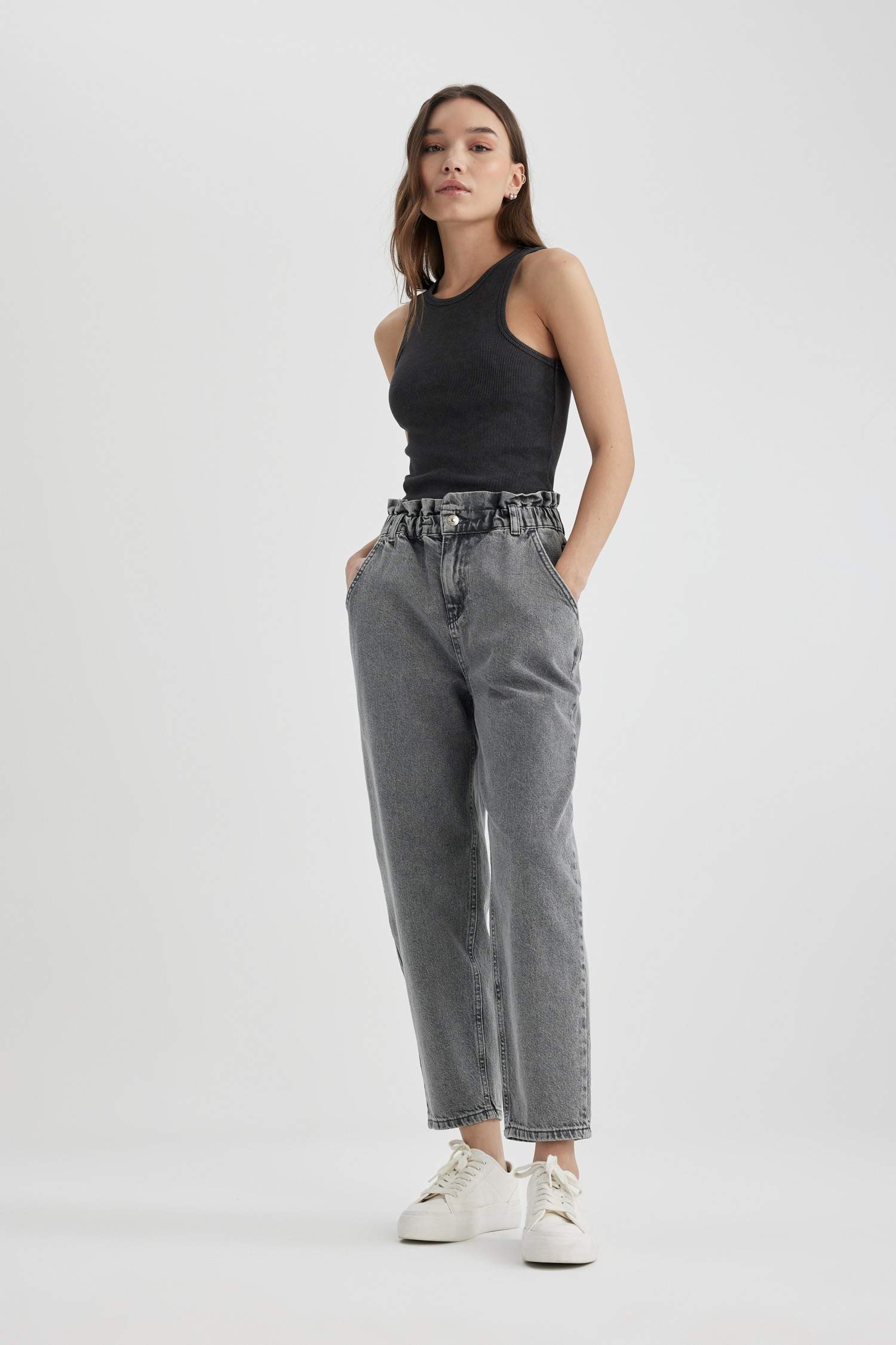 Paperbag High Waist Ankle Length Jeans