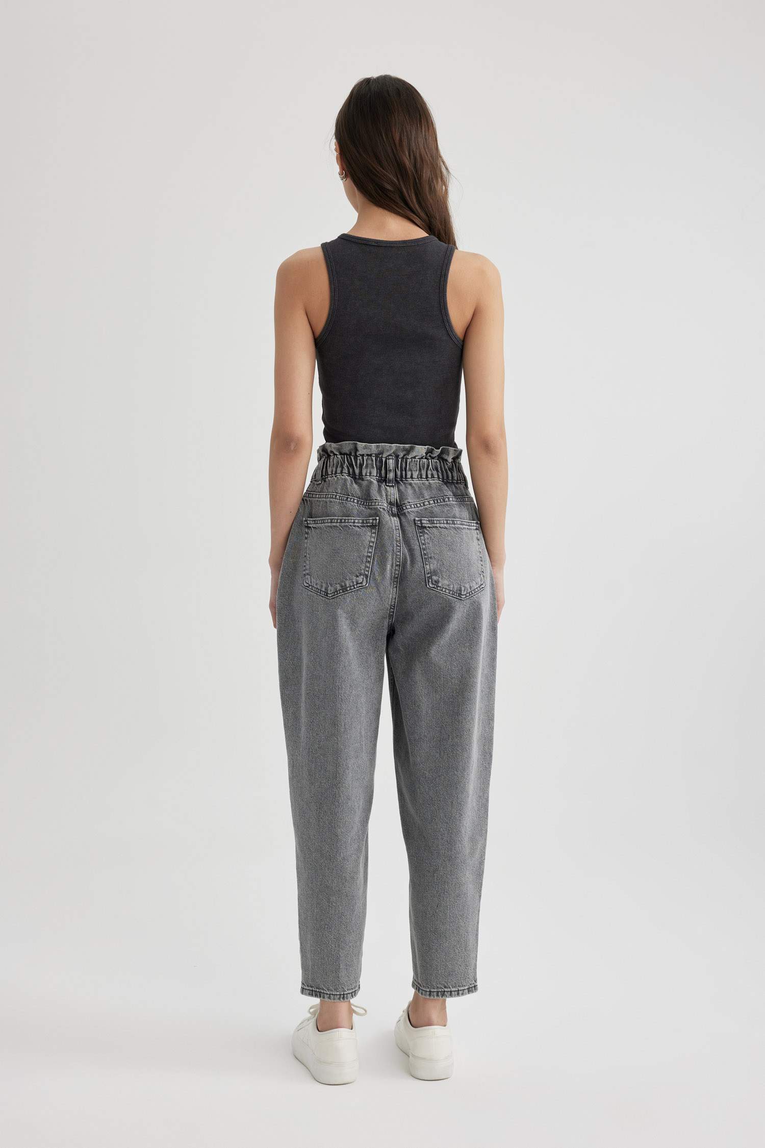 Paperbag High Waist Ankle Length Jeans