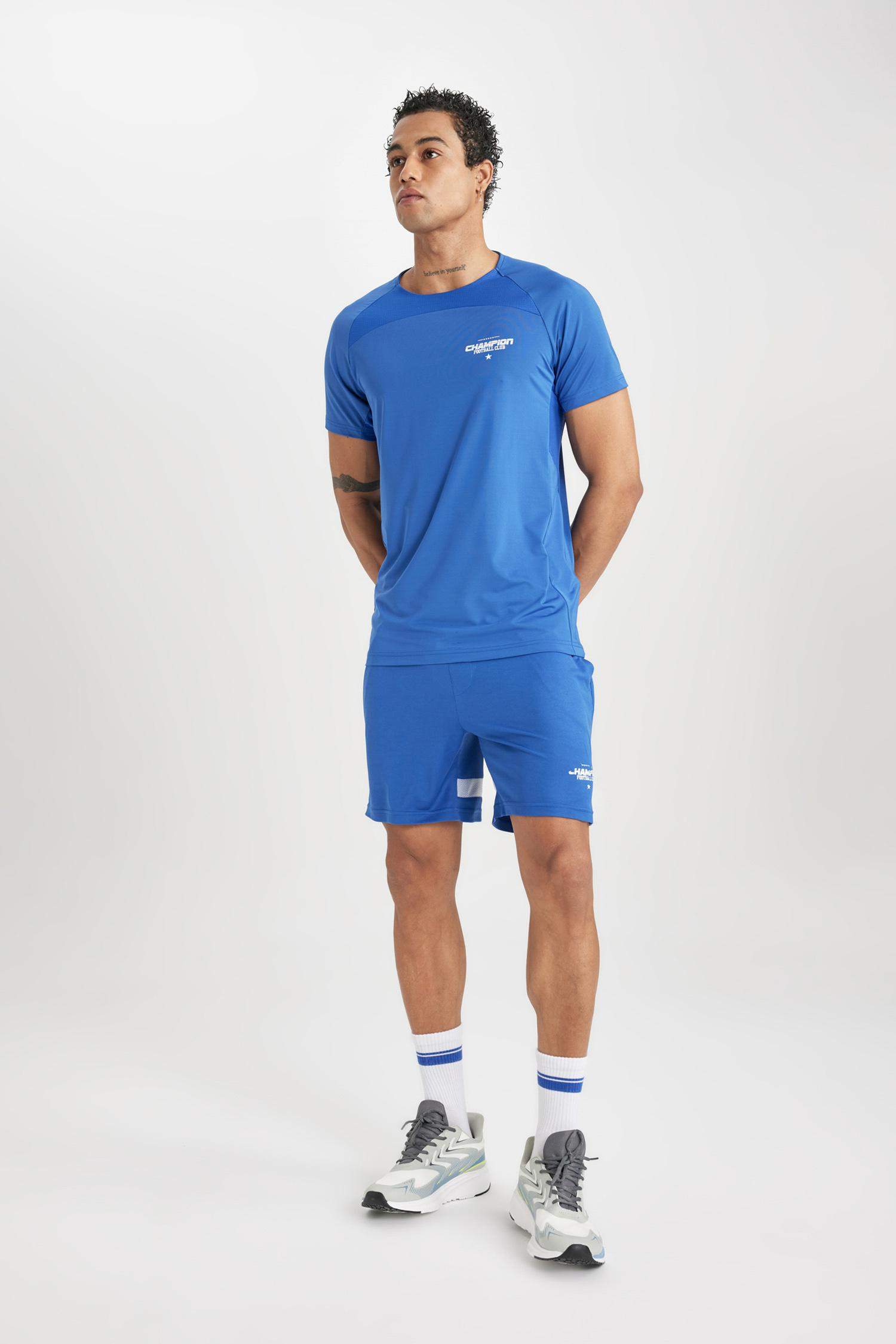 شورت رياضي قصير أزرق سليم فيت من DeFactoFit