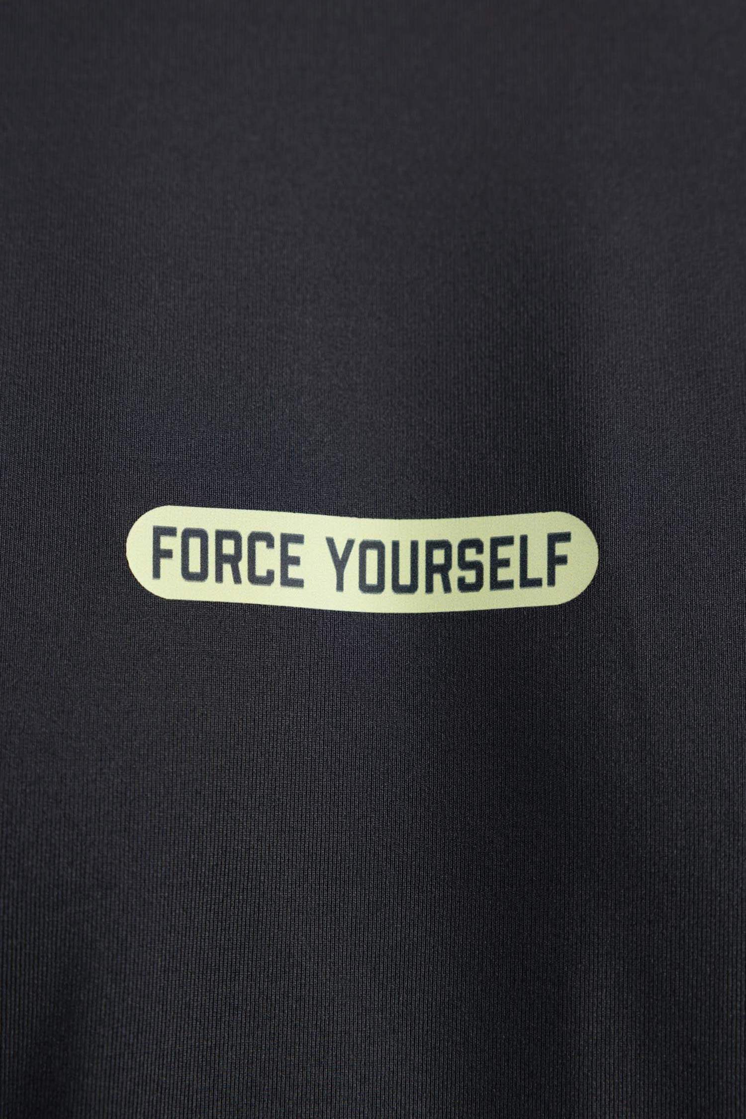 تيشيرت نص كم قصة عادية من DeFactoFit