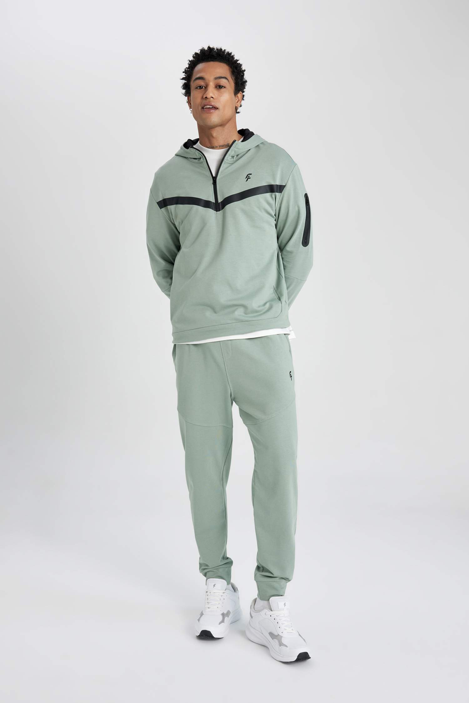 DeFactoFit Standard Fit Jogger