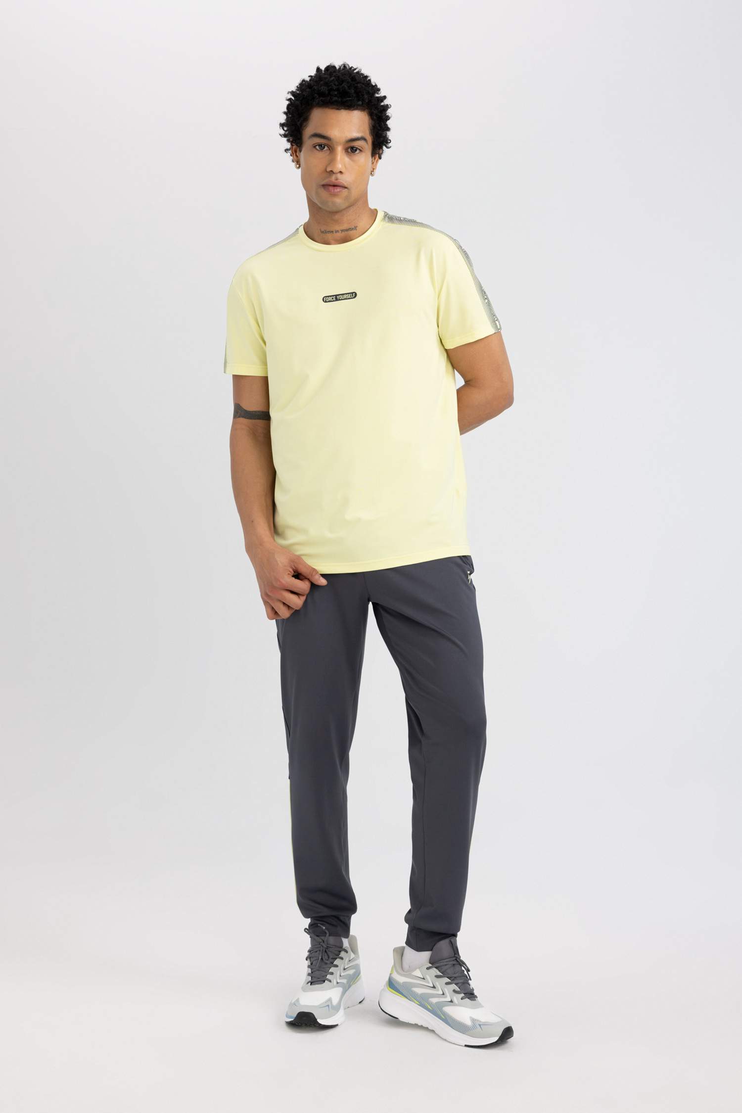 DeFactoFit Jogger Eşofman Altı Standart Fit Çift Cepli Standart Paça Skuba Dalgıç Kumaş