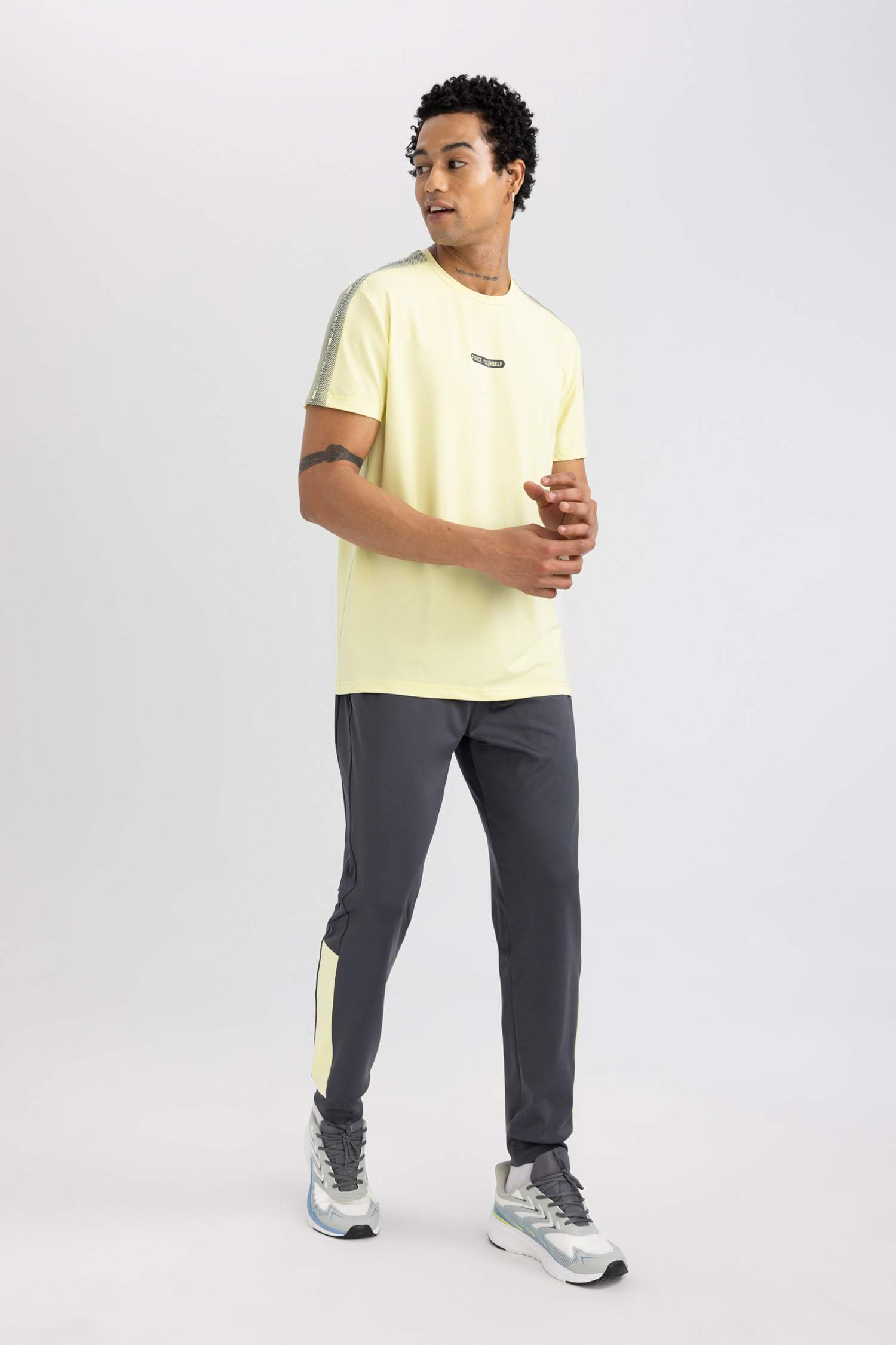 DeFactoFit Jogger Eşofman Altı Standart Fit Çift Cepli Standart Paça Skuba Dalgıç Kumaş