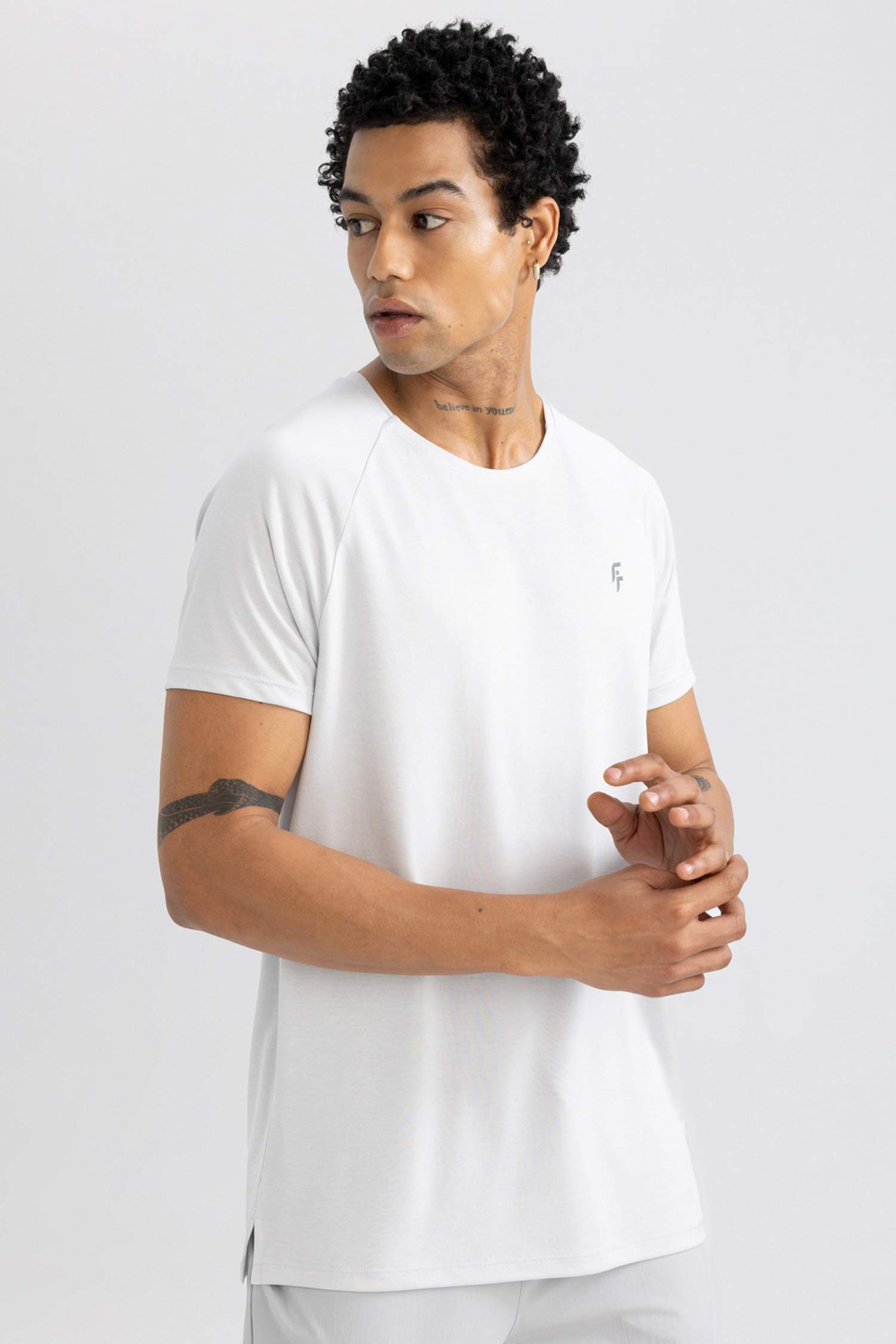 Standard Fit Crew Neck Sports Heavy Fabric T-Shirt
