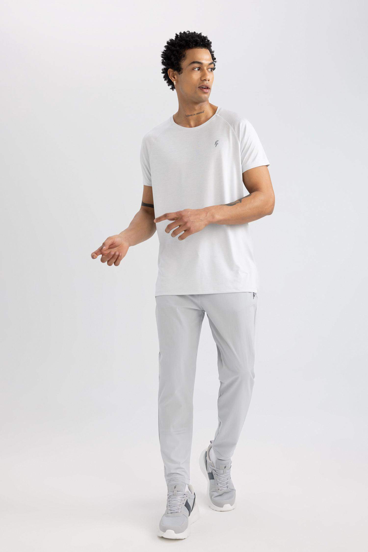 Sporcu Jogger Eşofman Altı Slim Fit Dar Kesim Çift Cepli Standart Paça Dokuma