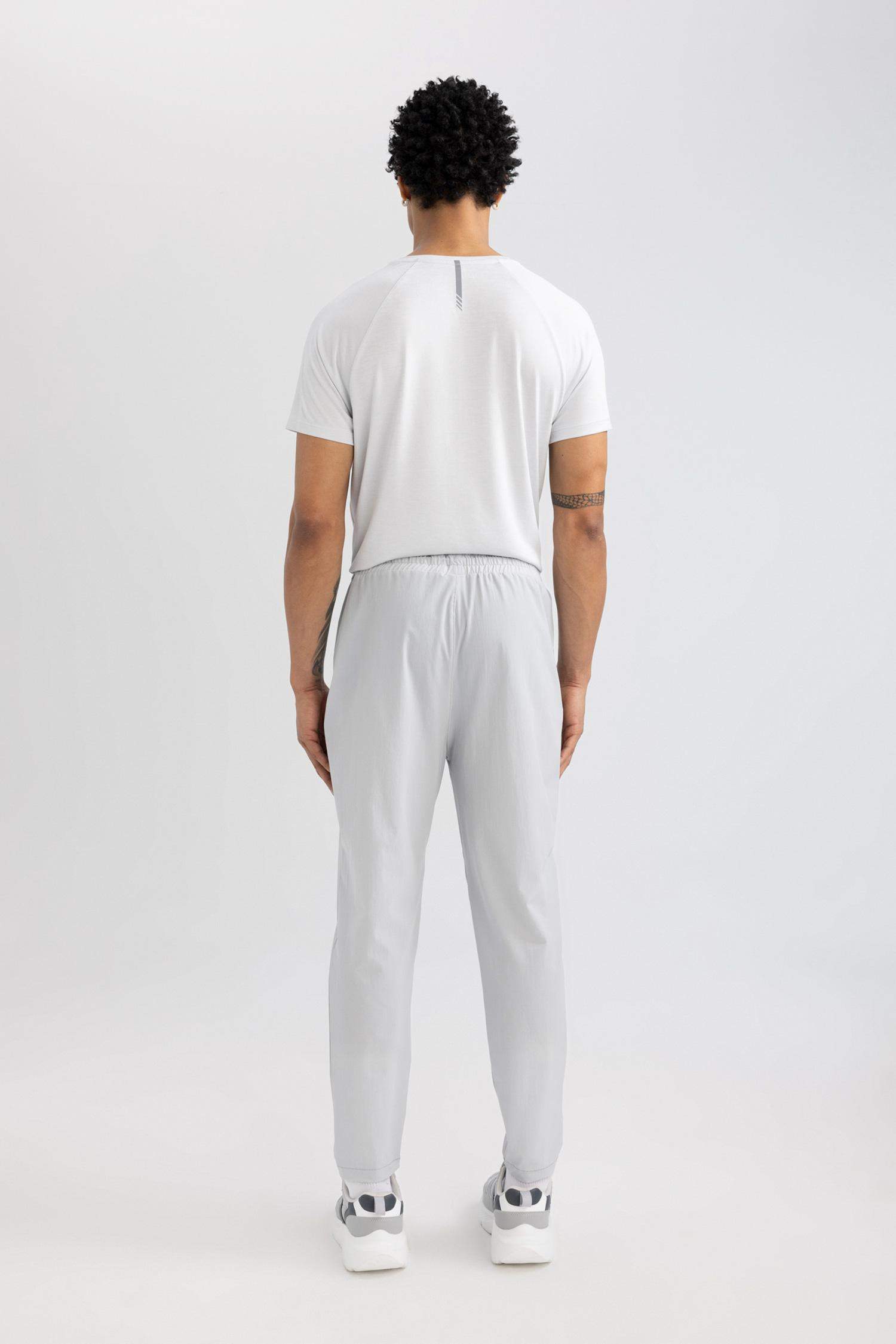 Sporcu Jogger Eşofman Altı Slim Fit Dar Kesim Çift Cepli Standart Paça Dokuma