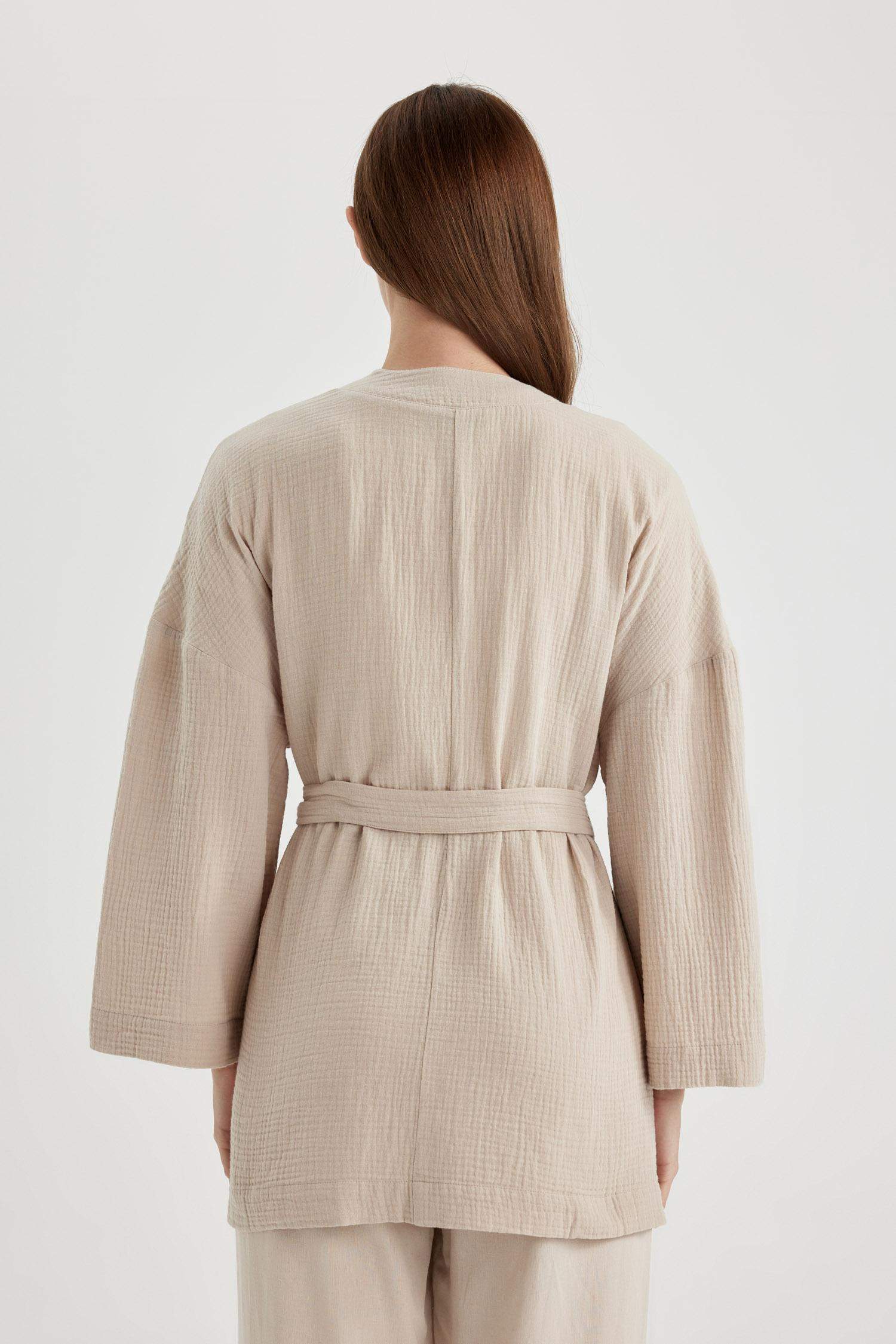 كيمونو موسلين قصة عادية برقبة V