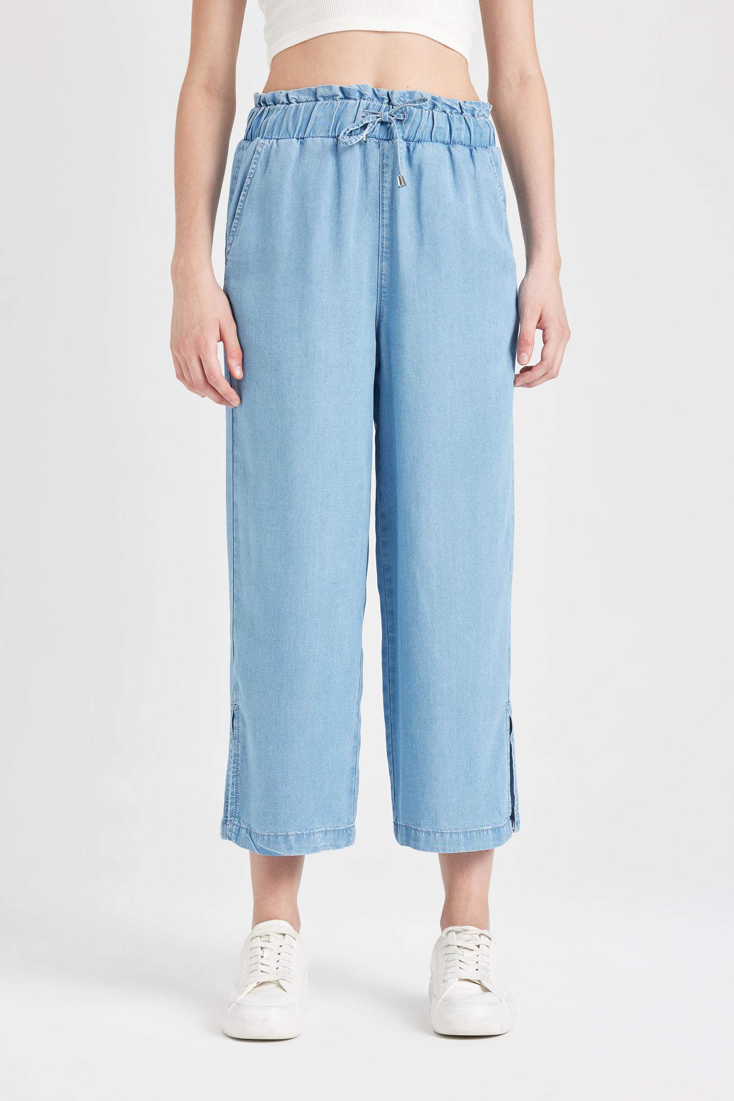 Culotte High Waist Short Wide Leg Slit Jeans