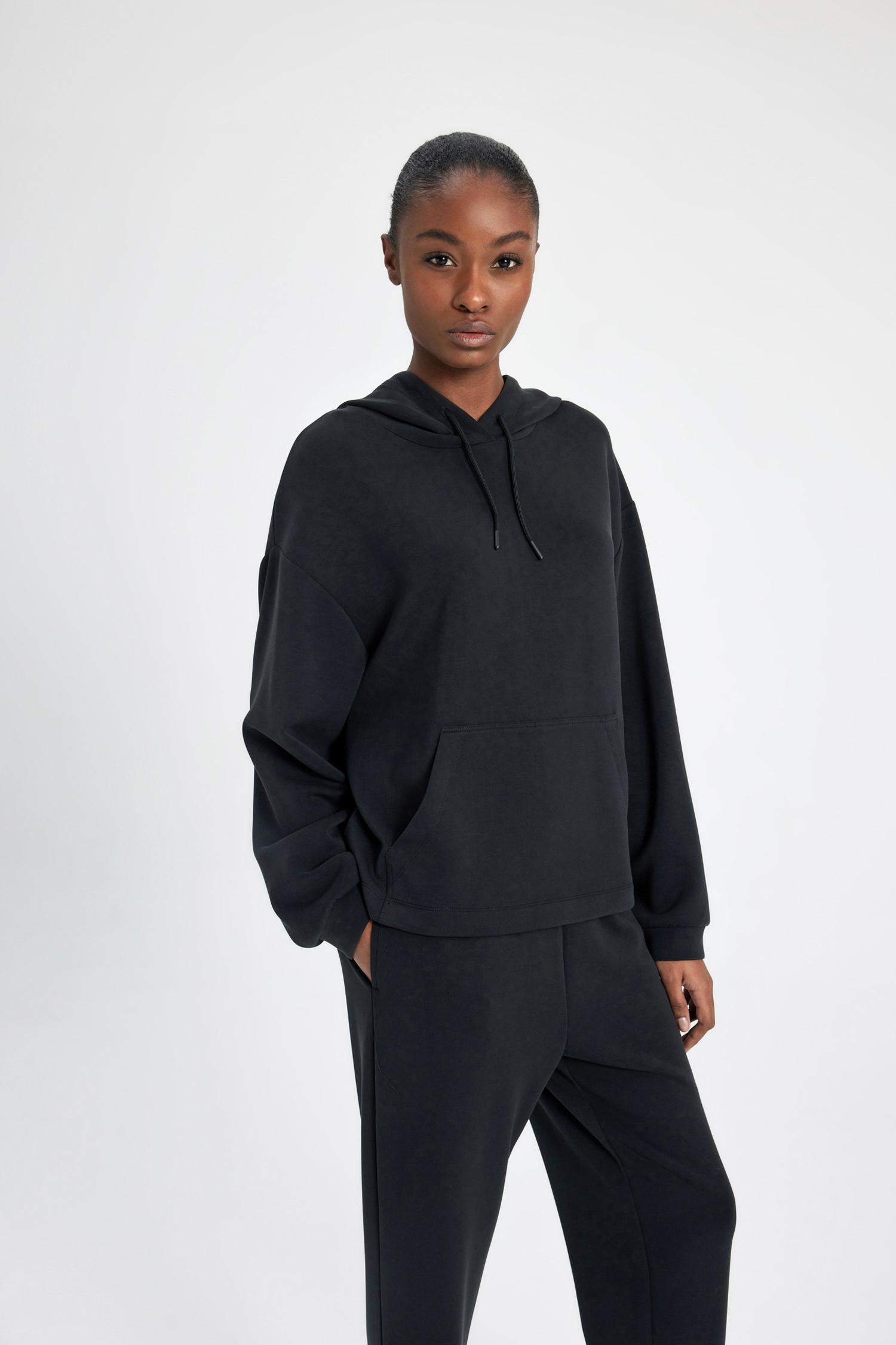 Oversize Geniş Kalıp Modal Kapüşonlu Kanguru Cepli Sporcu Sweatshirt