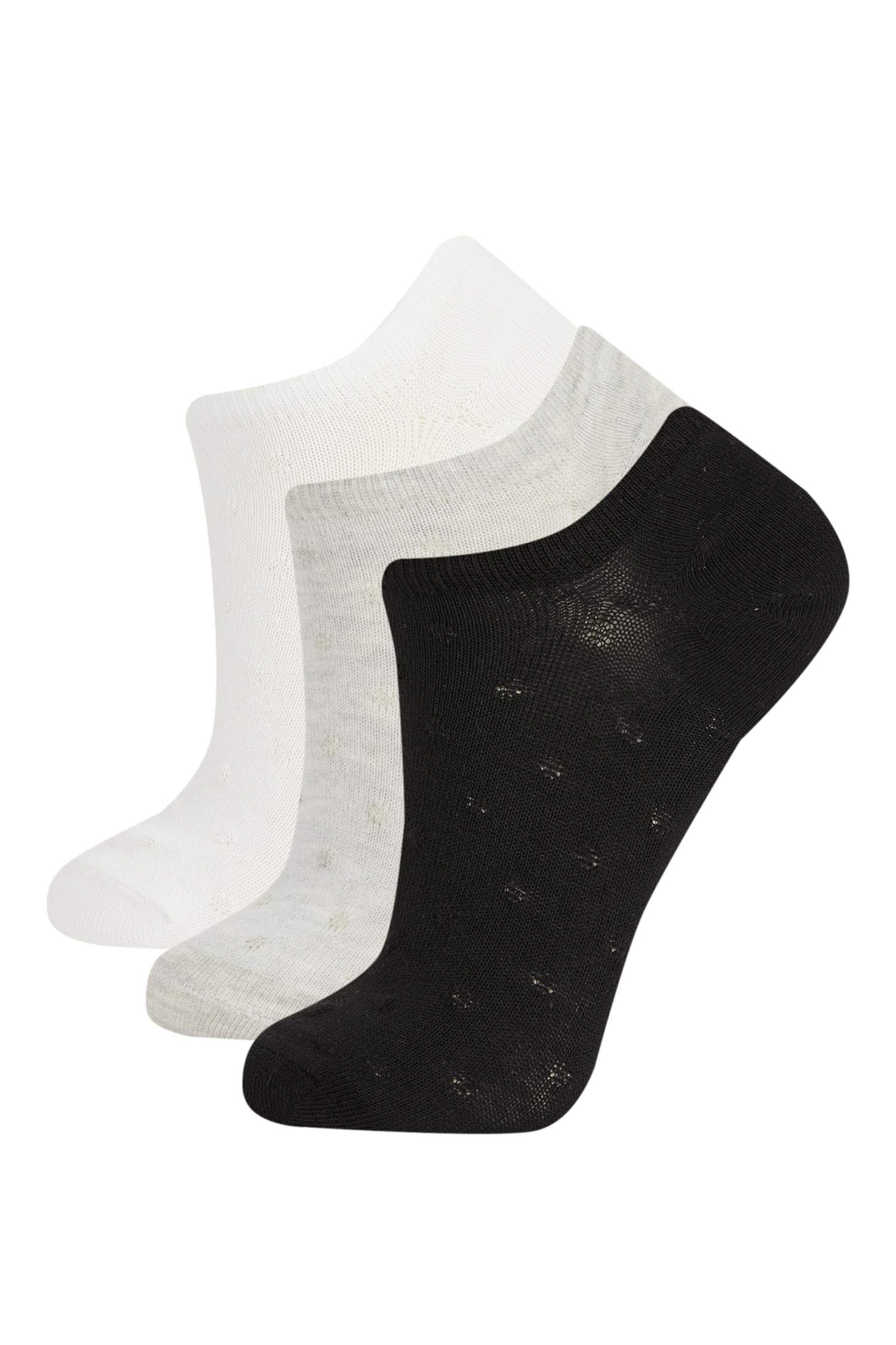 Woman 3 piece Step Socks
