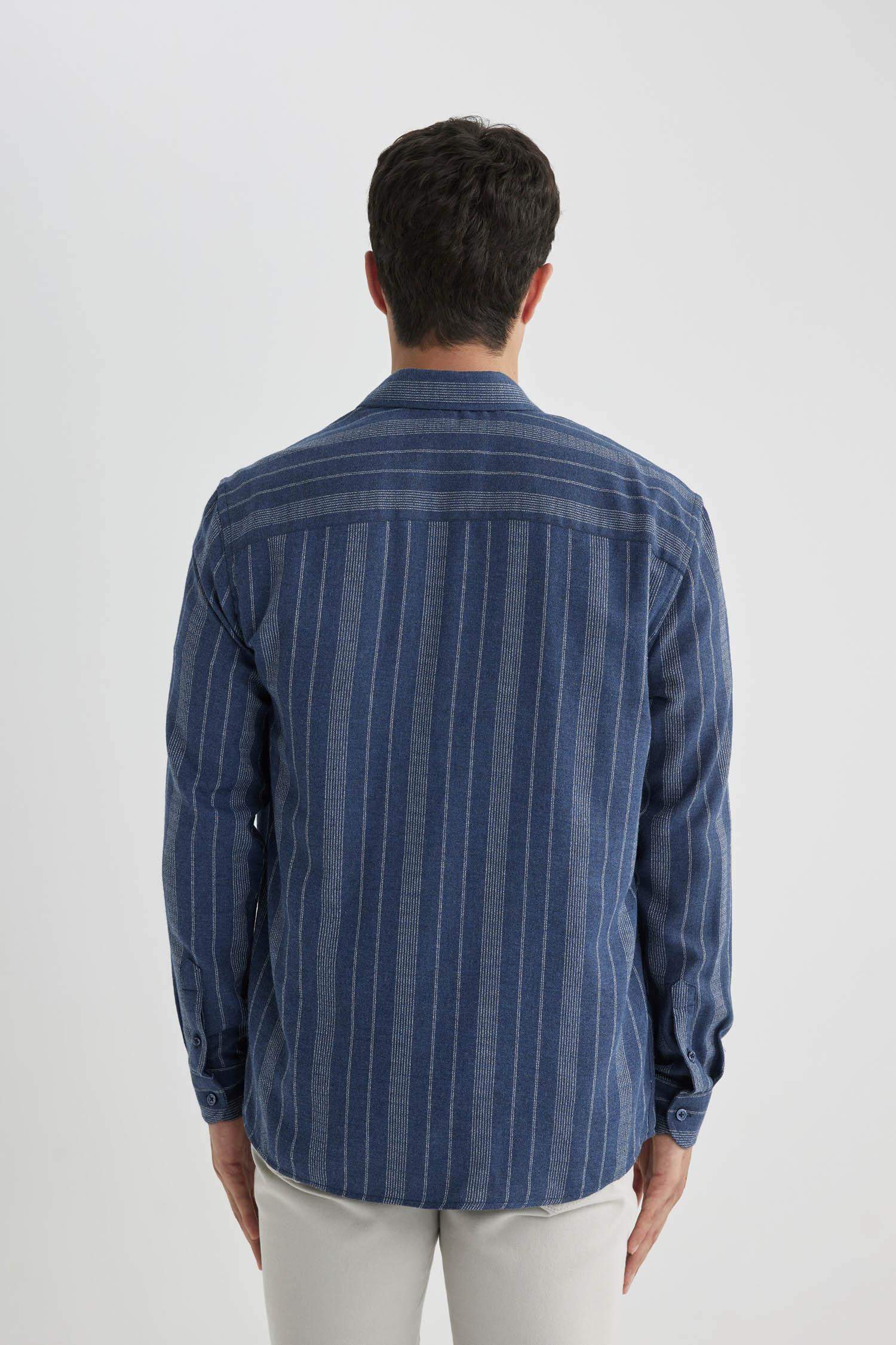 Regular Fit Cep Detaylı Çizgili Krep Uzun Kollu Gömlek