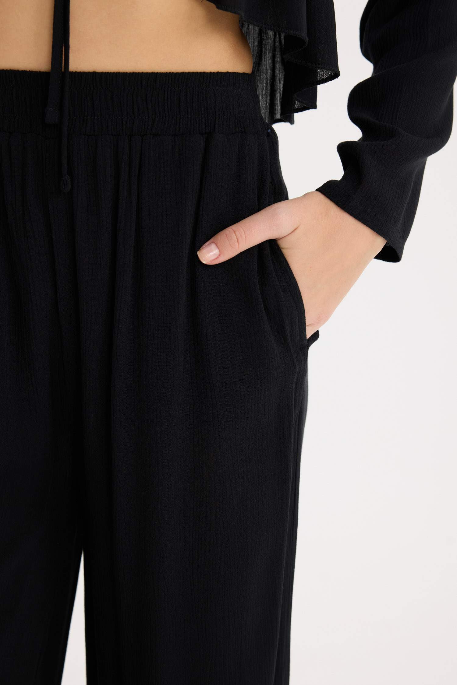 بنطرون فيسكوز وايد ليج بجيب وخصر عالي